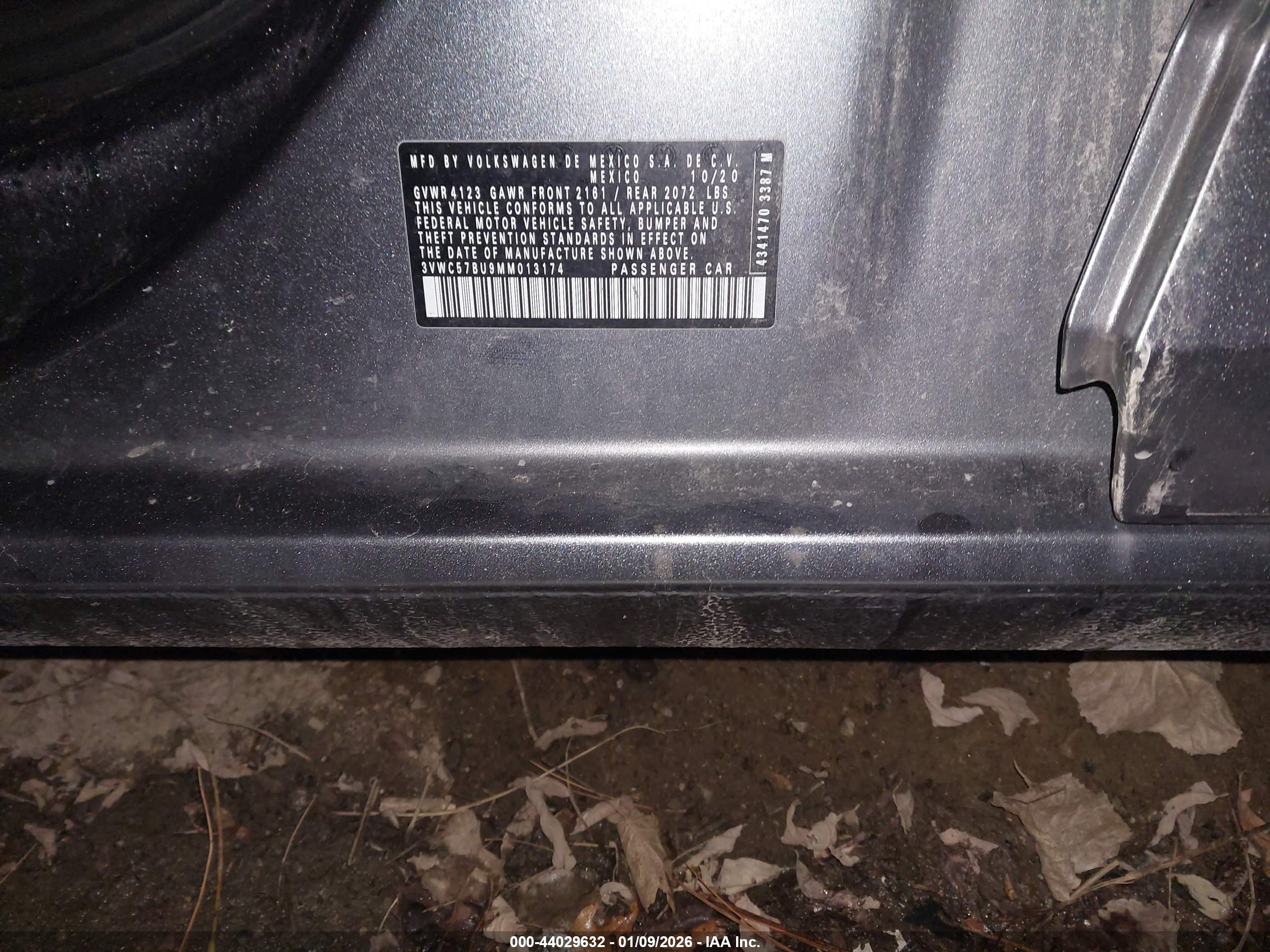 VOLKSWAGEN JETTA image 9