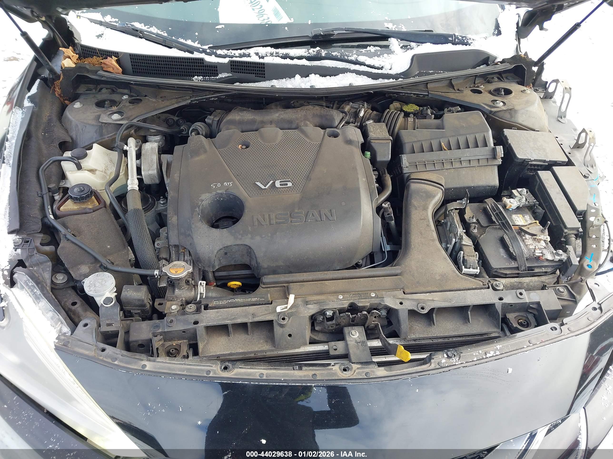 NISSAN MAXIMA image 10