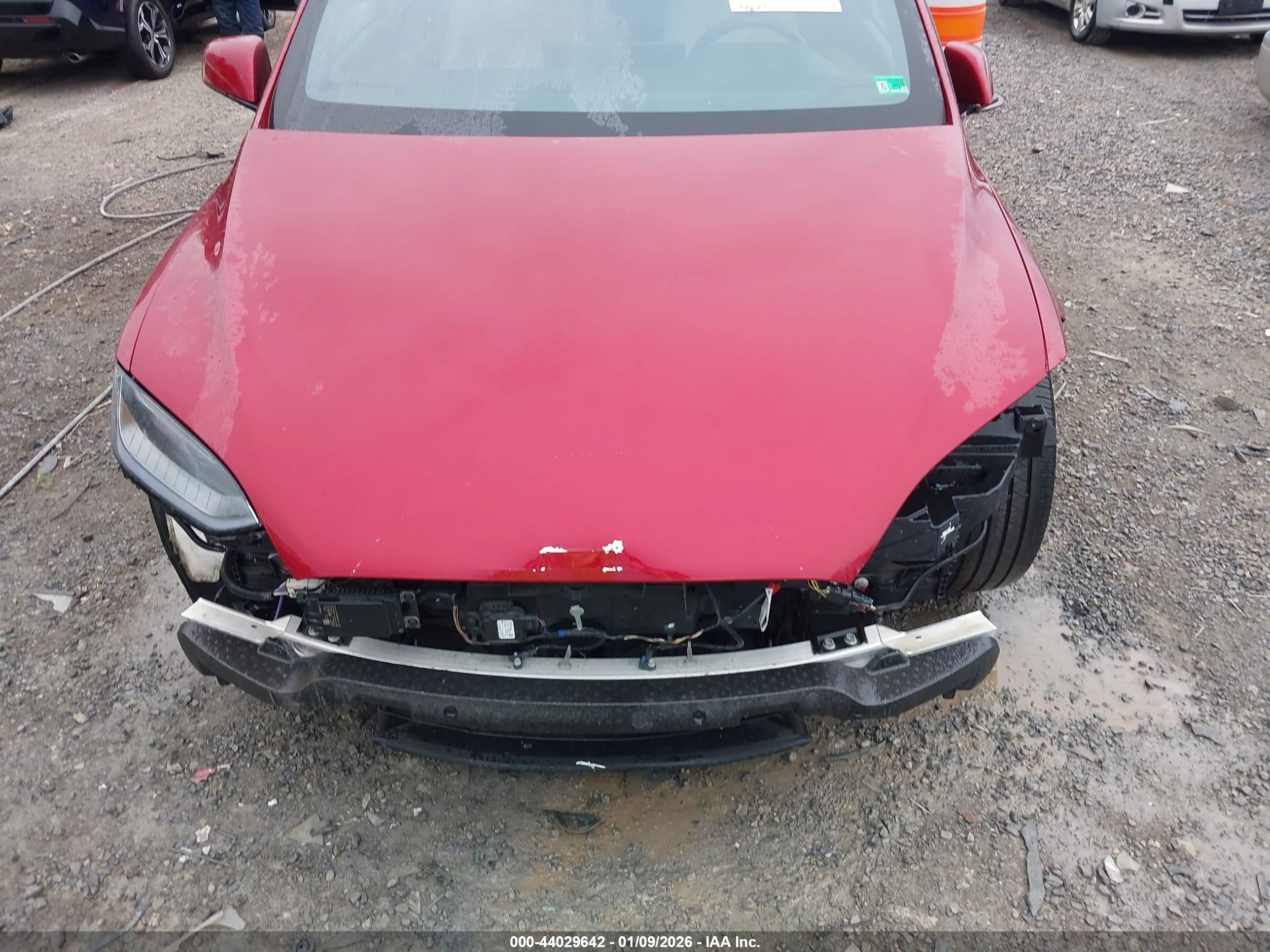 TESLA MODEL image 10