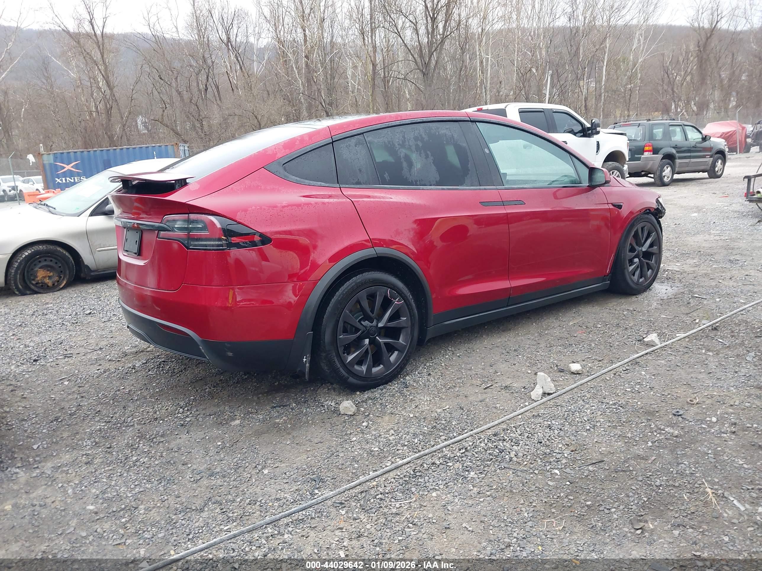 TESLA MODEL image 4