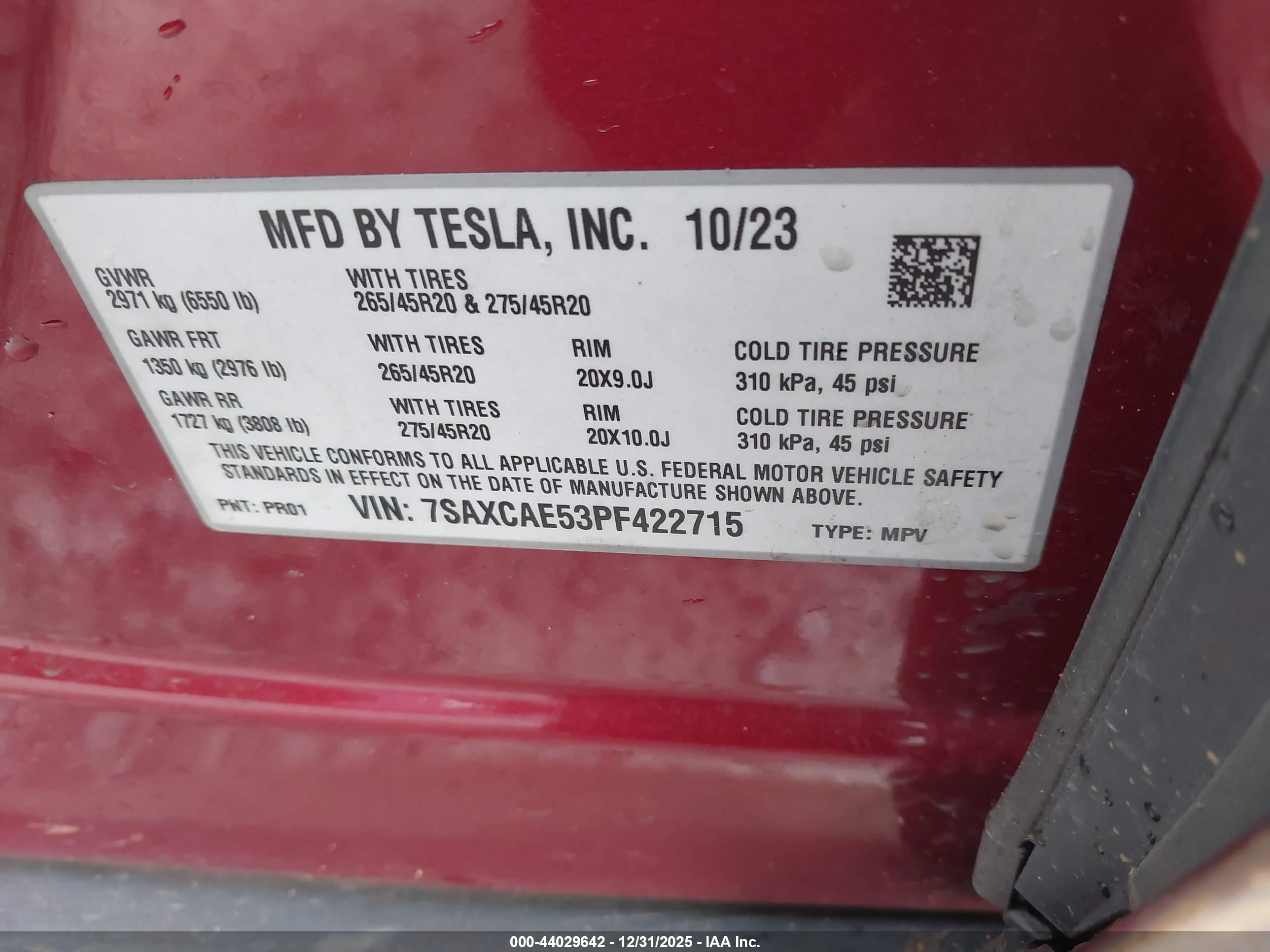 TESLA MODEL image 9