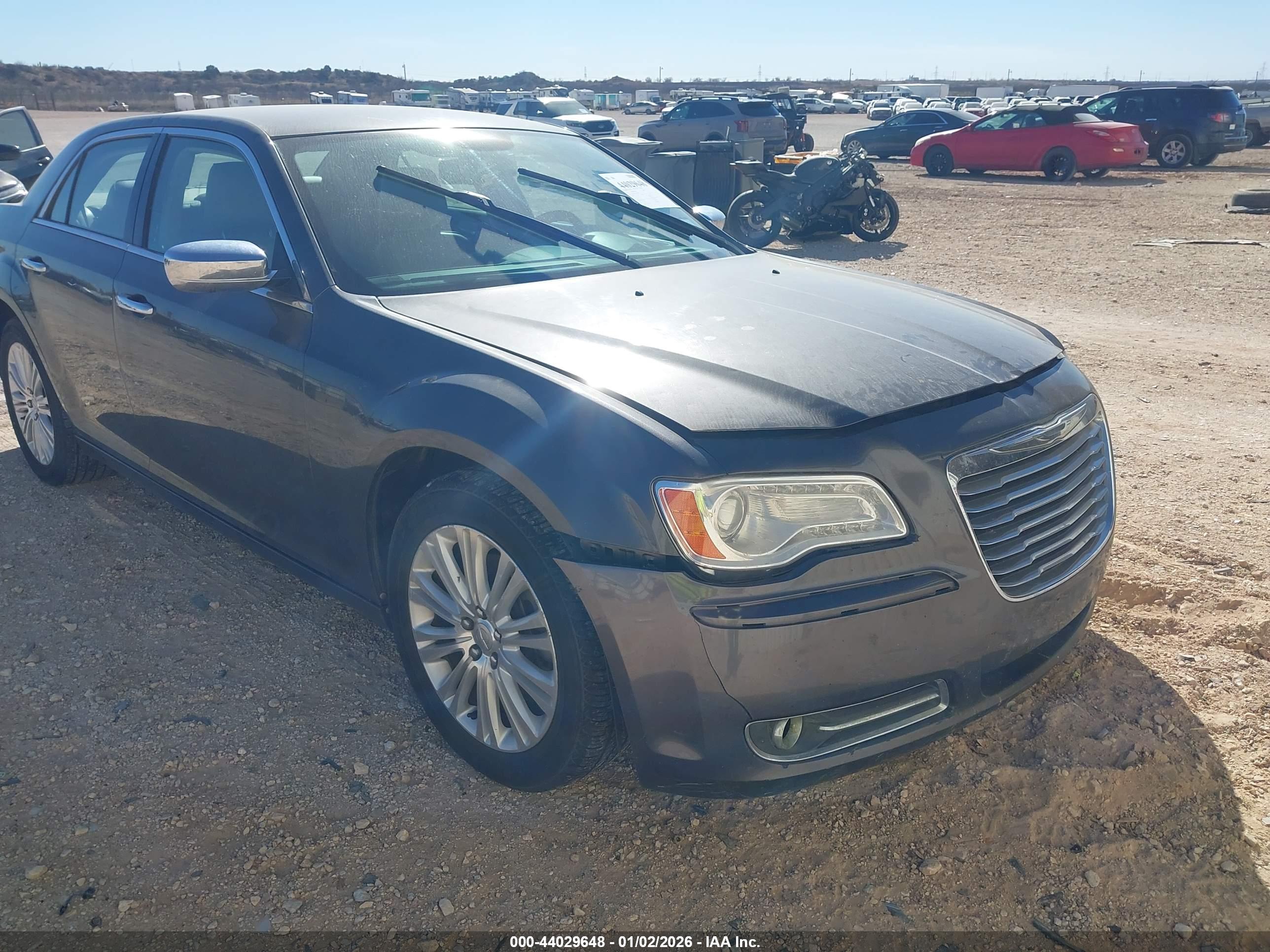 CHRYSLER 300C image 6