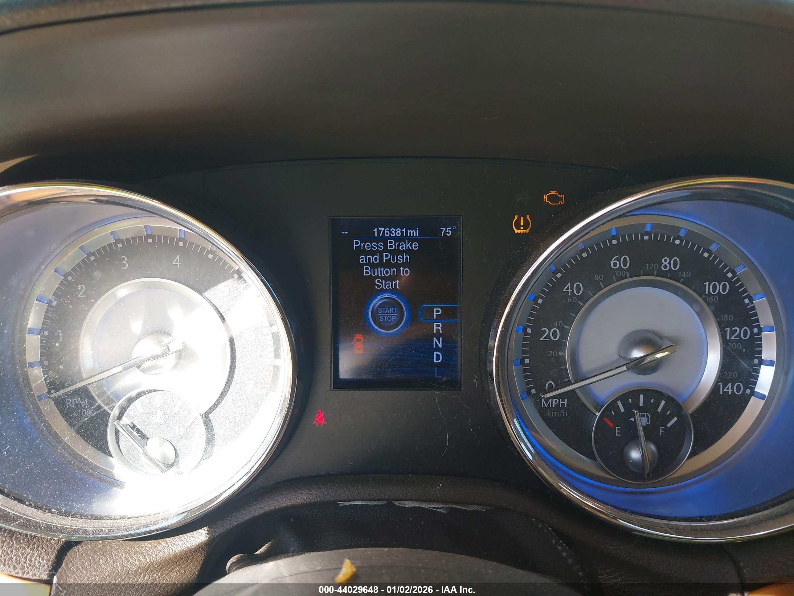 CHRYSLER 300C image 7