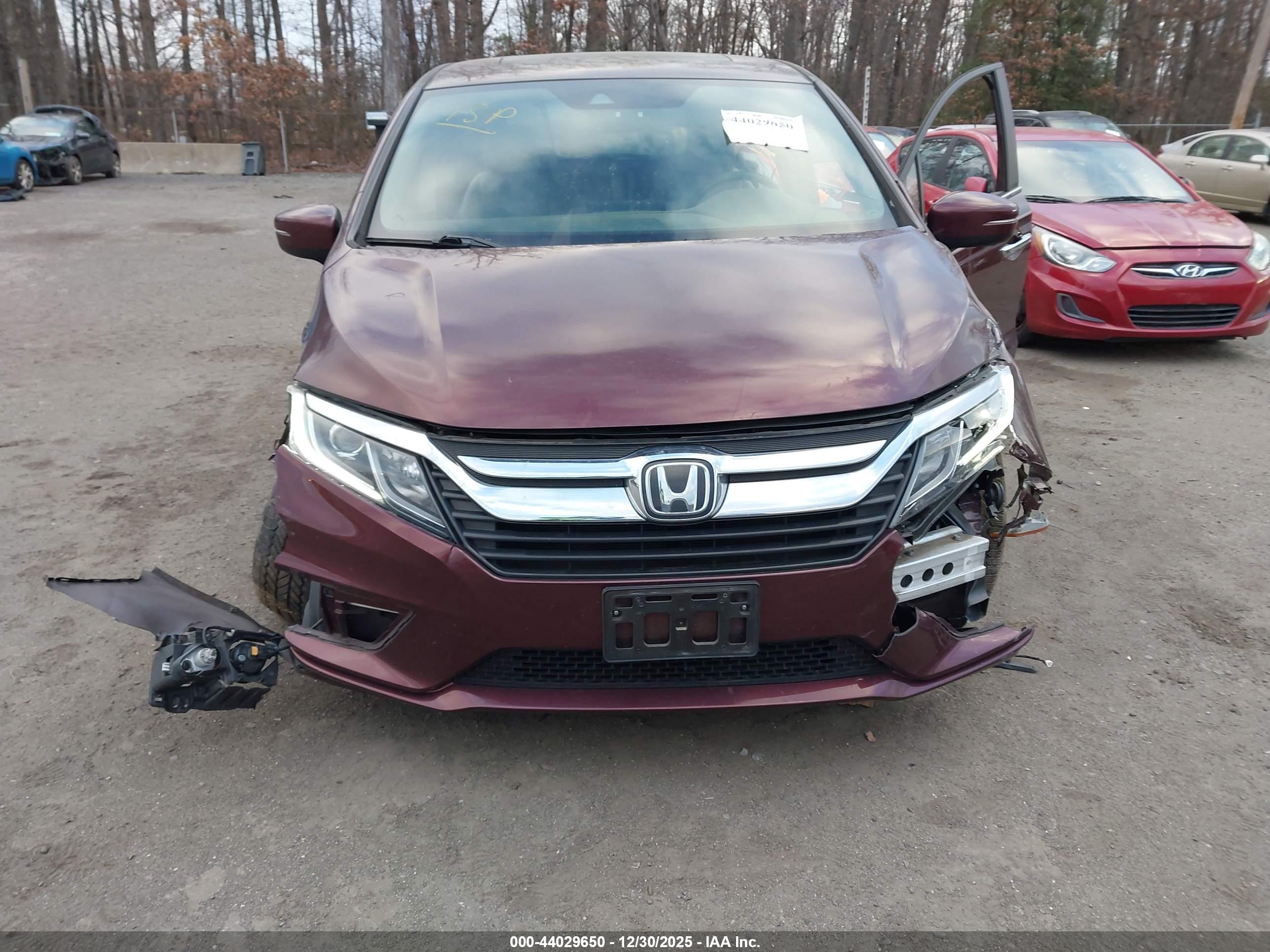 HONDA ODYSSEY image 6