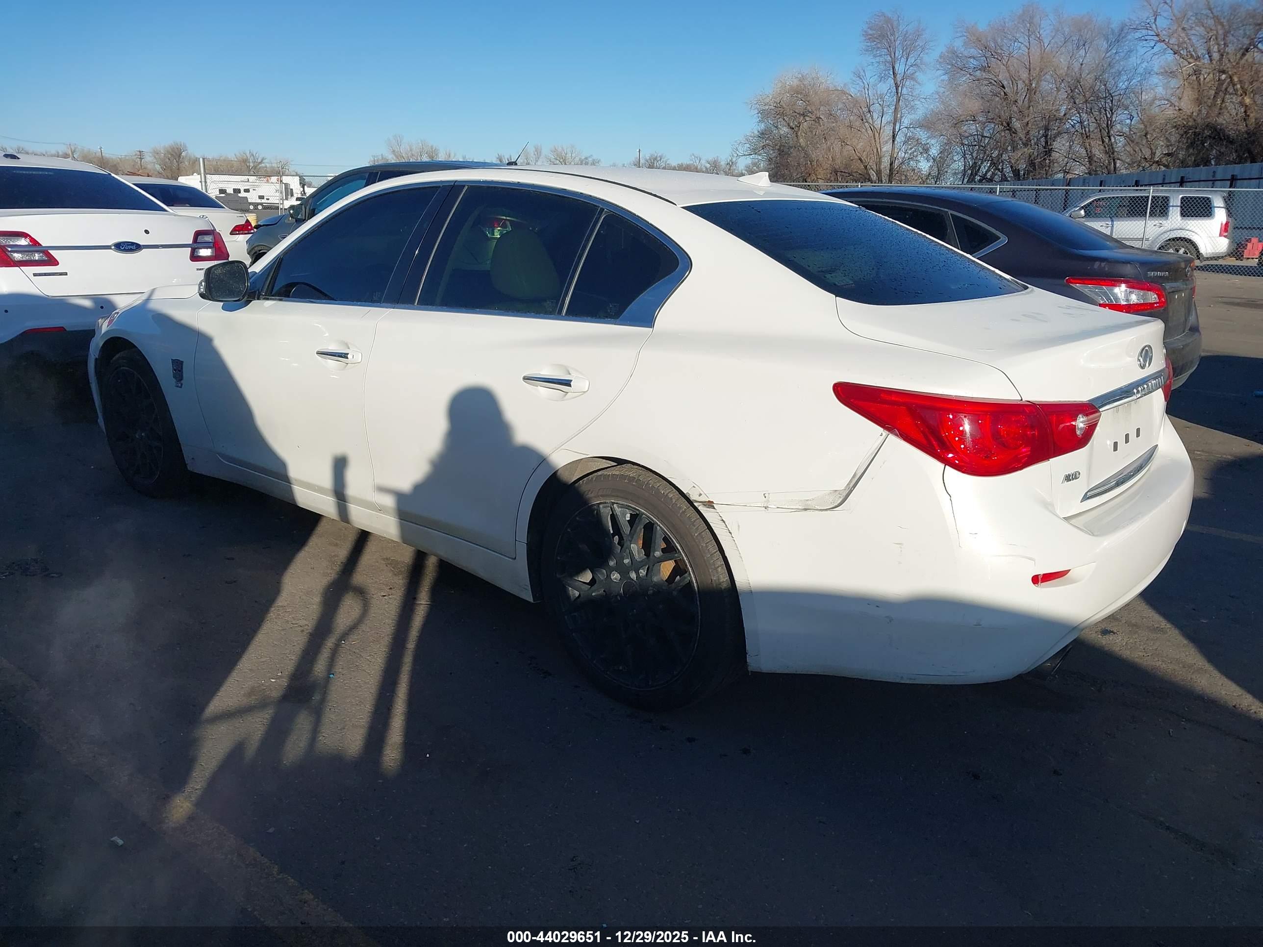 INFINITI Q50 image 3