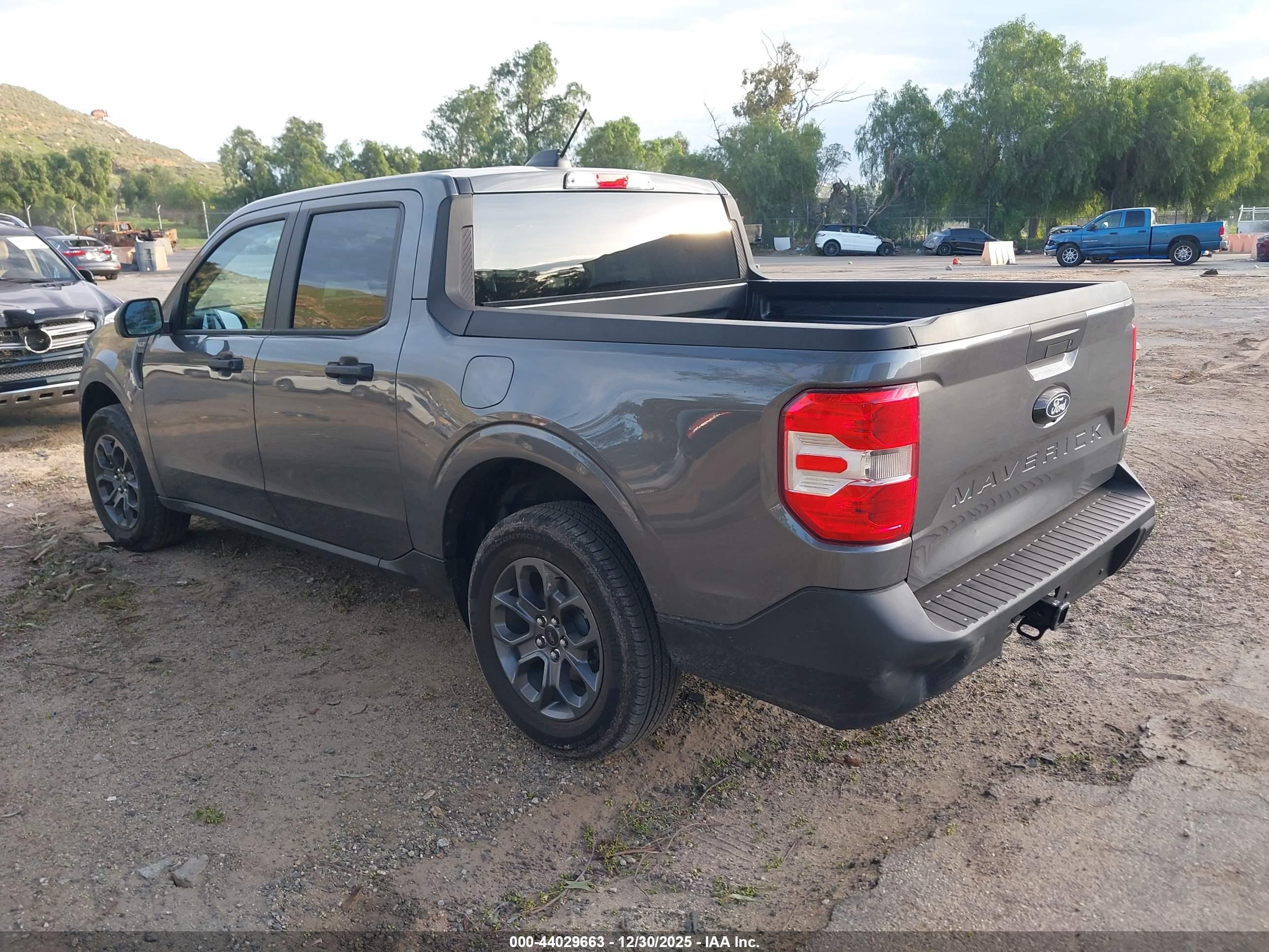 FORD MAVERICK image 3
