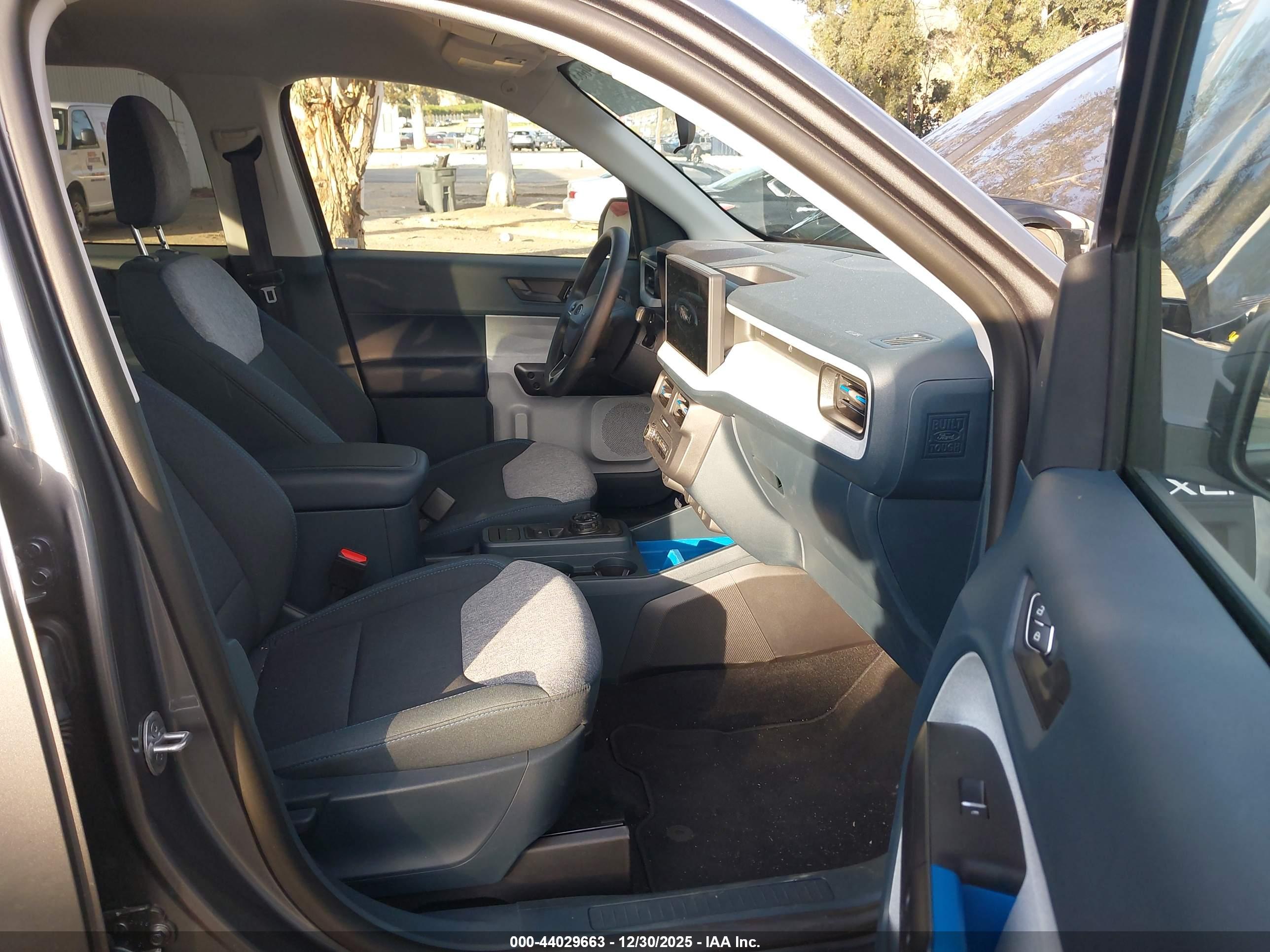 FORD MAVERICK image 5