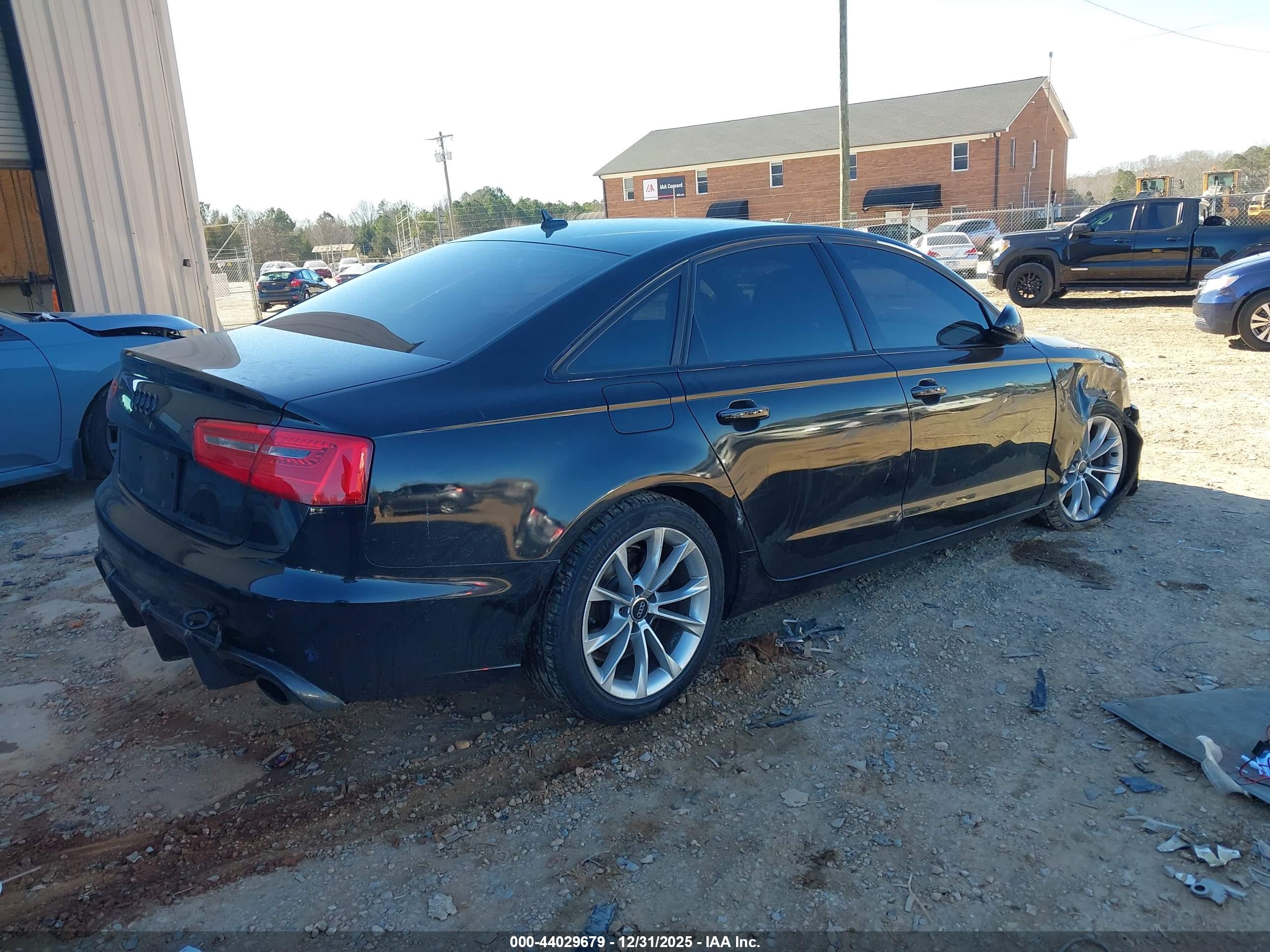 AUDI A6 image 4