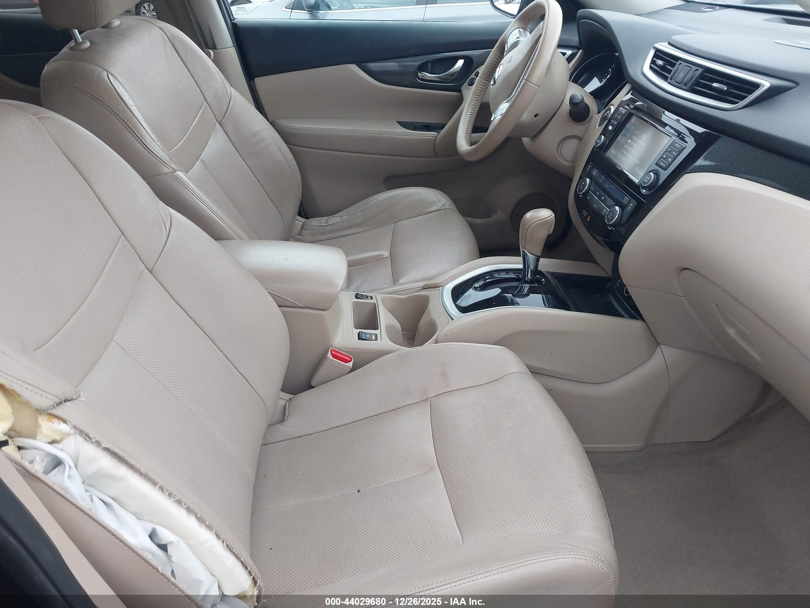 NISSAN ROGUE image 5