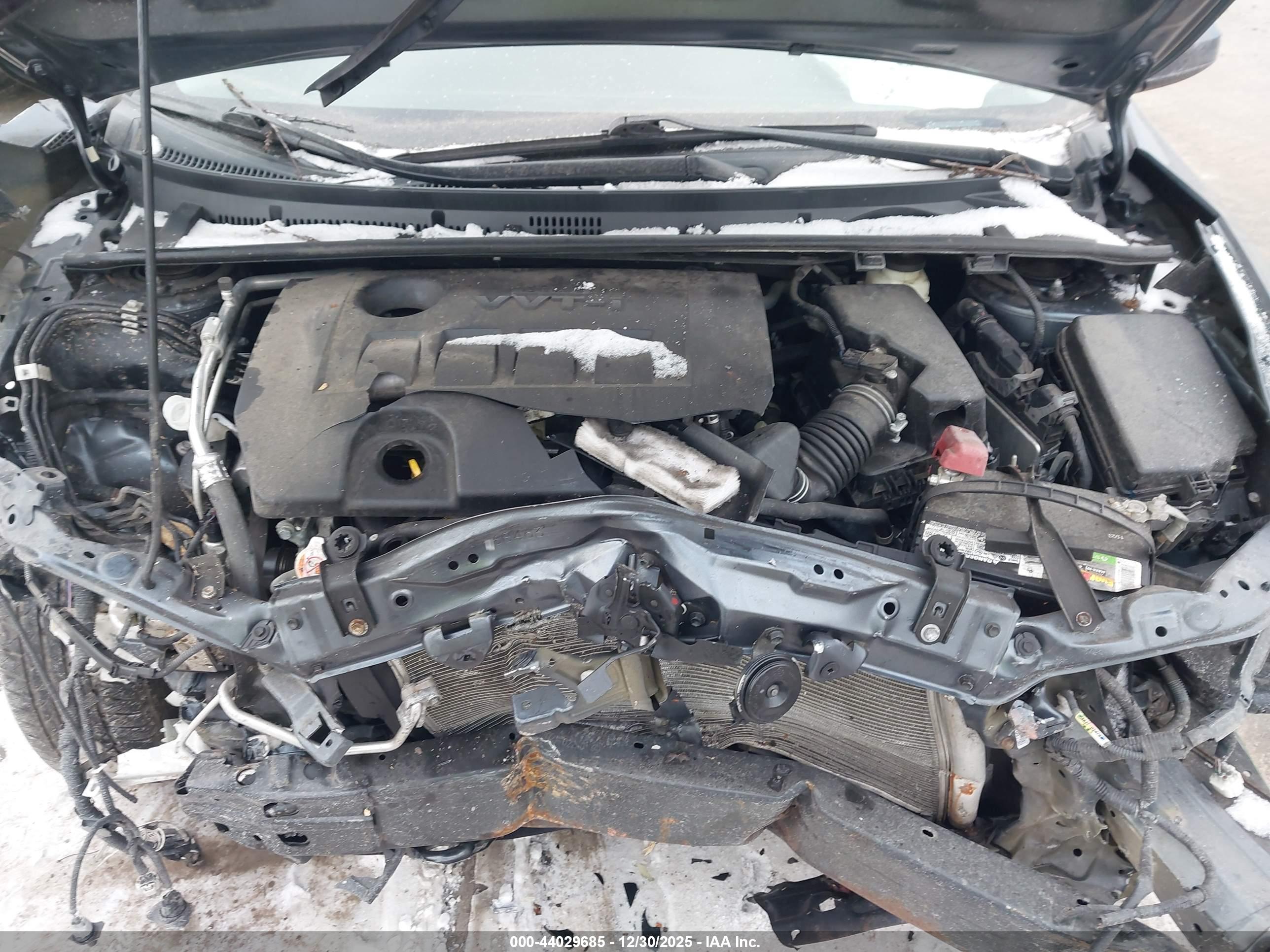 TOYOTA COROLLA image 10