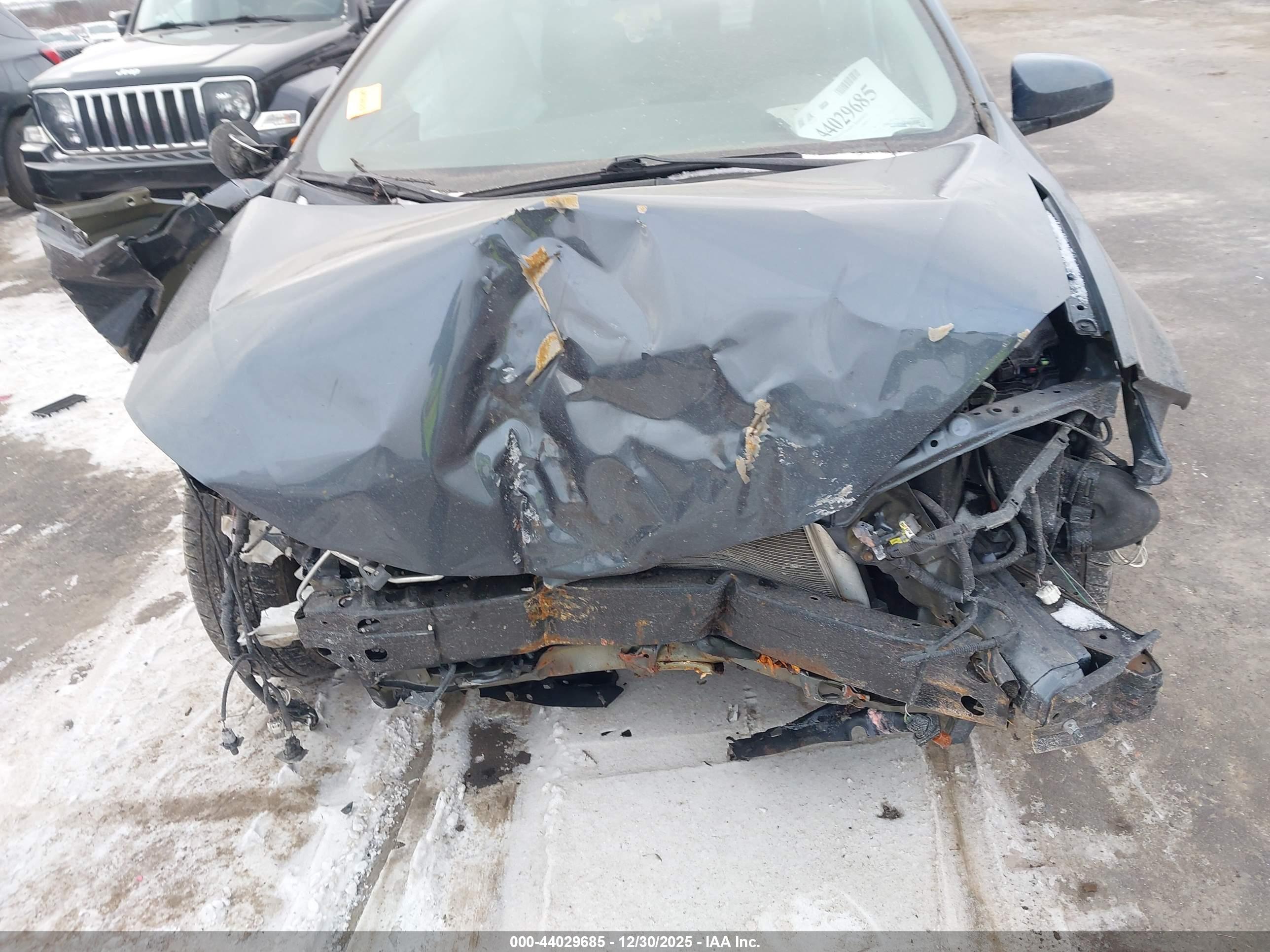 TOYOTA COROLLA image 6