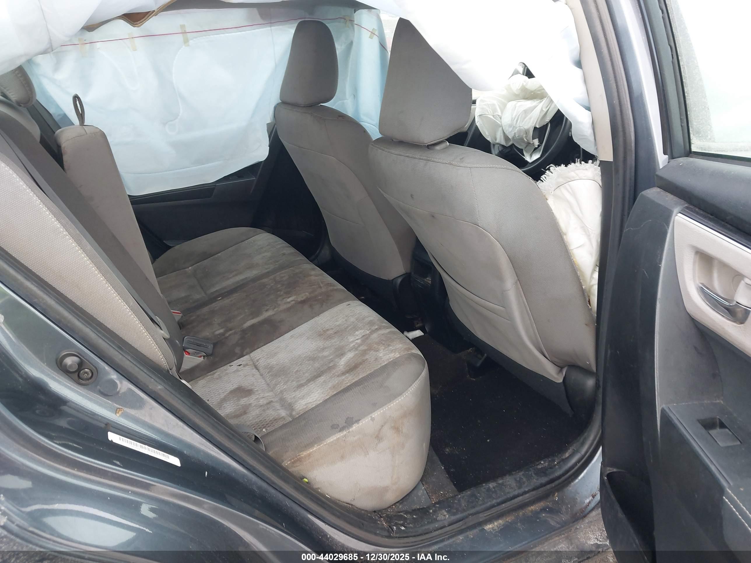 TOYOTA COROLLA image 8