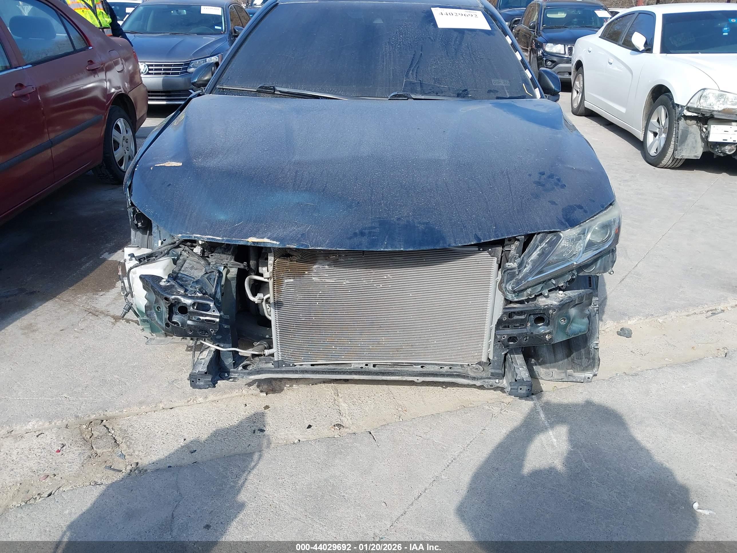 TOYOTA CAMRY image 6