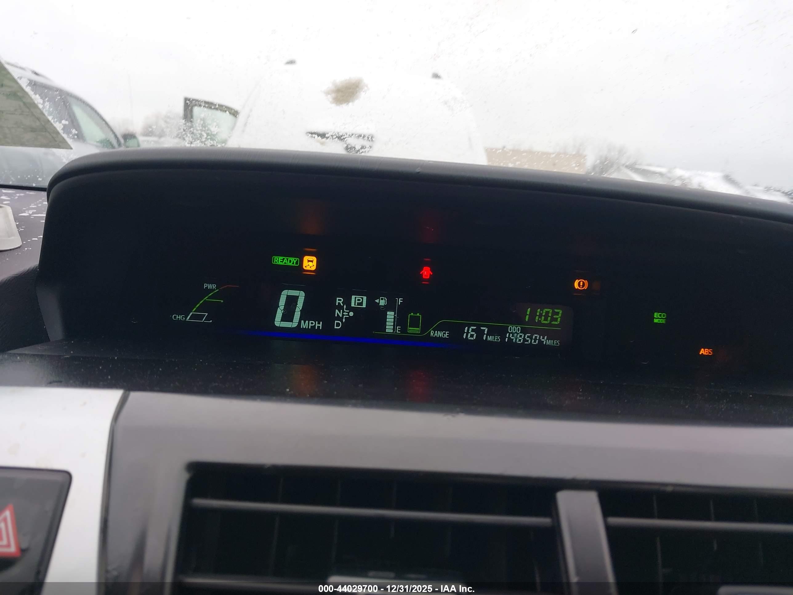 TOYOTA PRIUS image 7