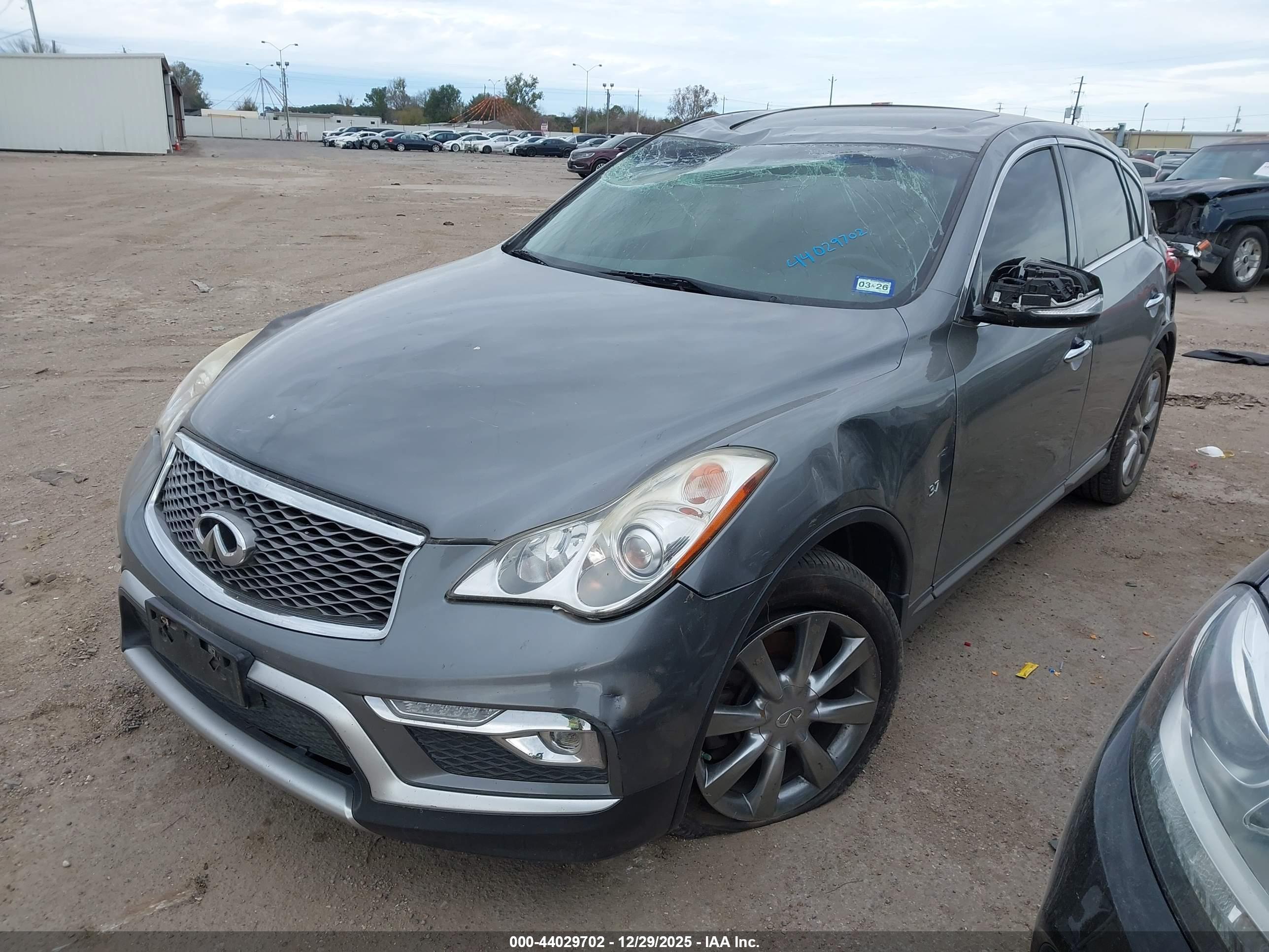 INFINITI QX50 image 2