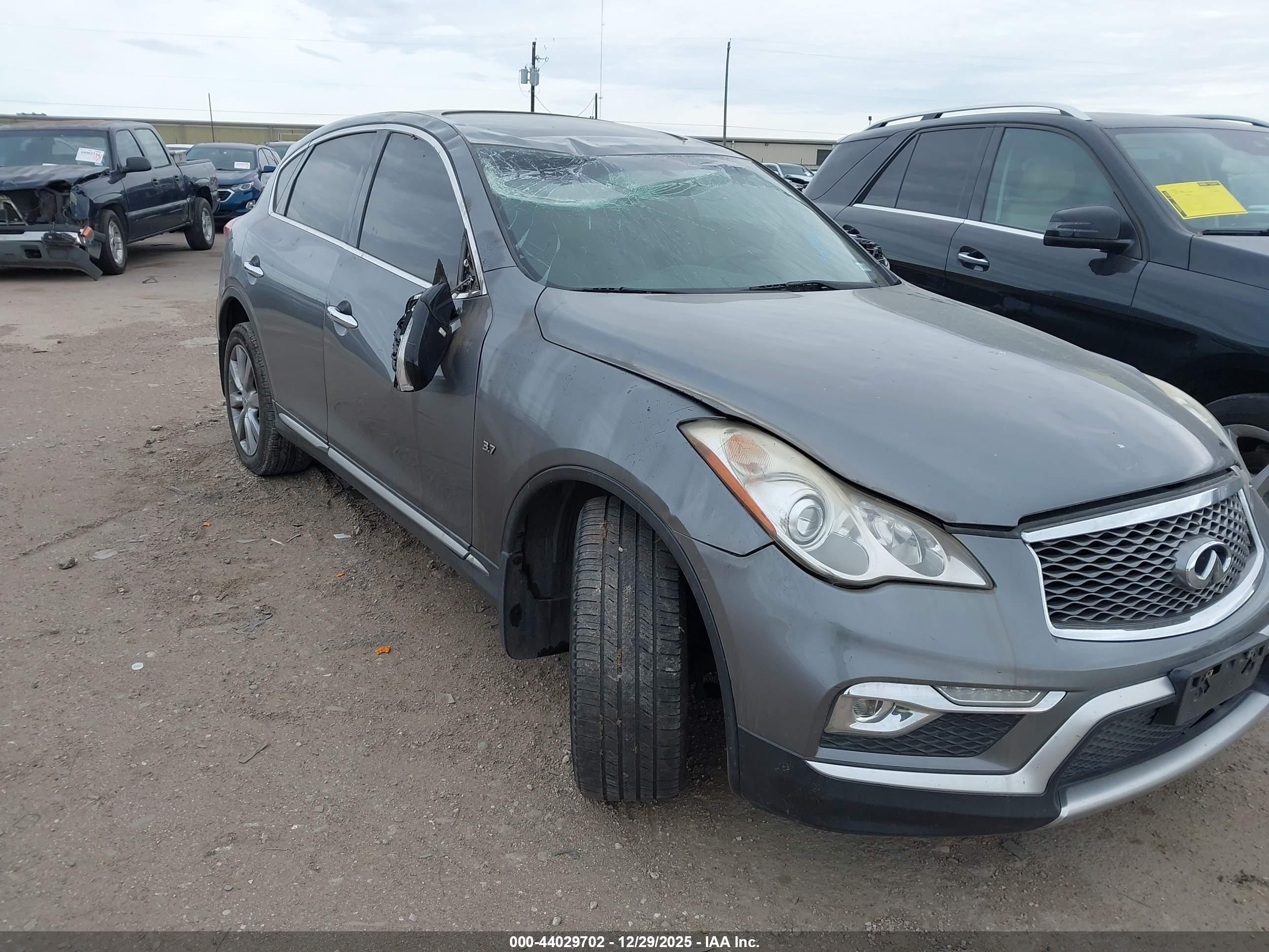 INFINITI QX50 image 6