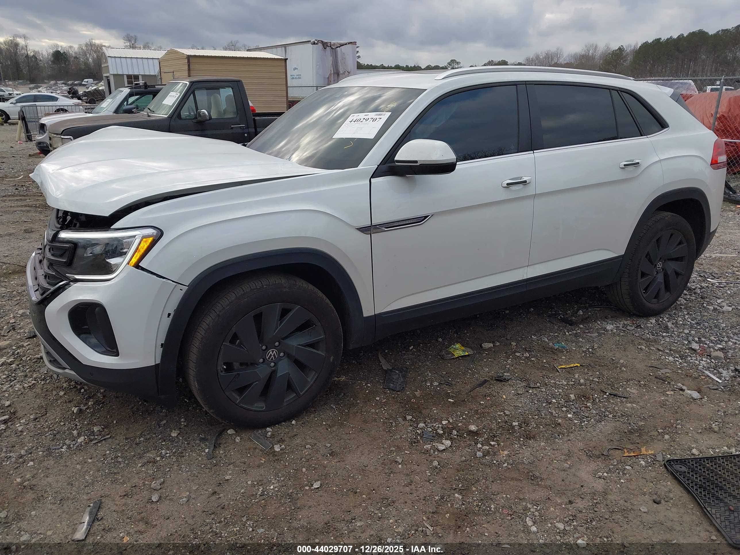 VOLKSWAGEN ATLAS image 2