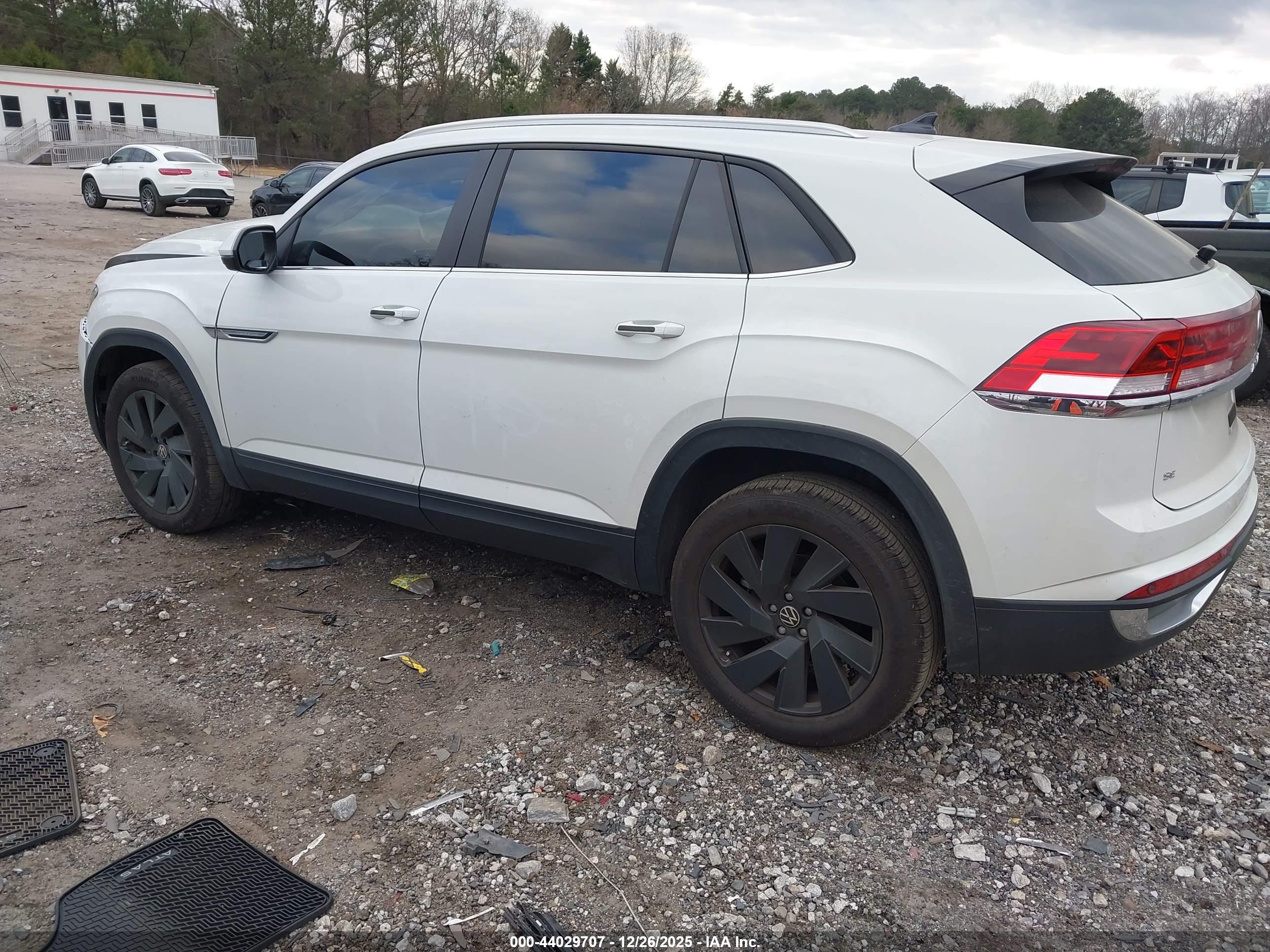 VOLKSWAGEN ATLAS image 3