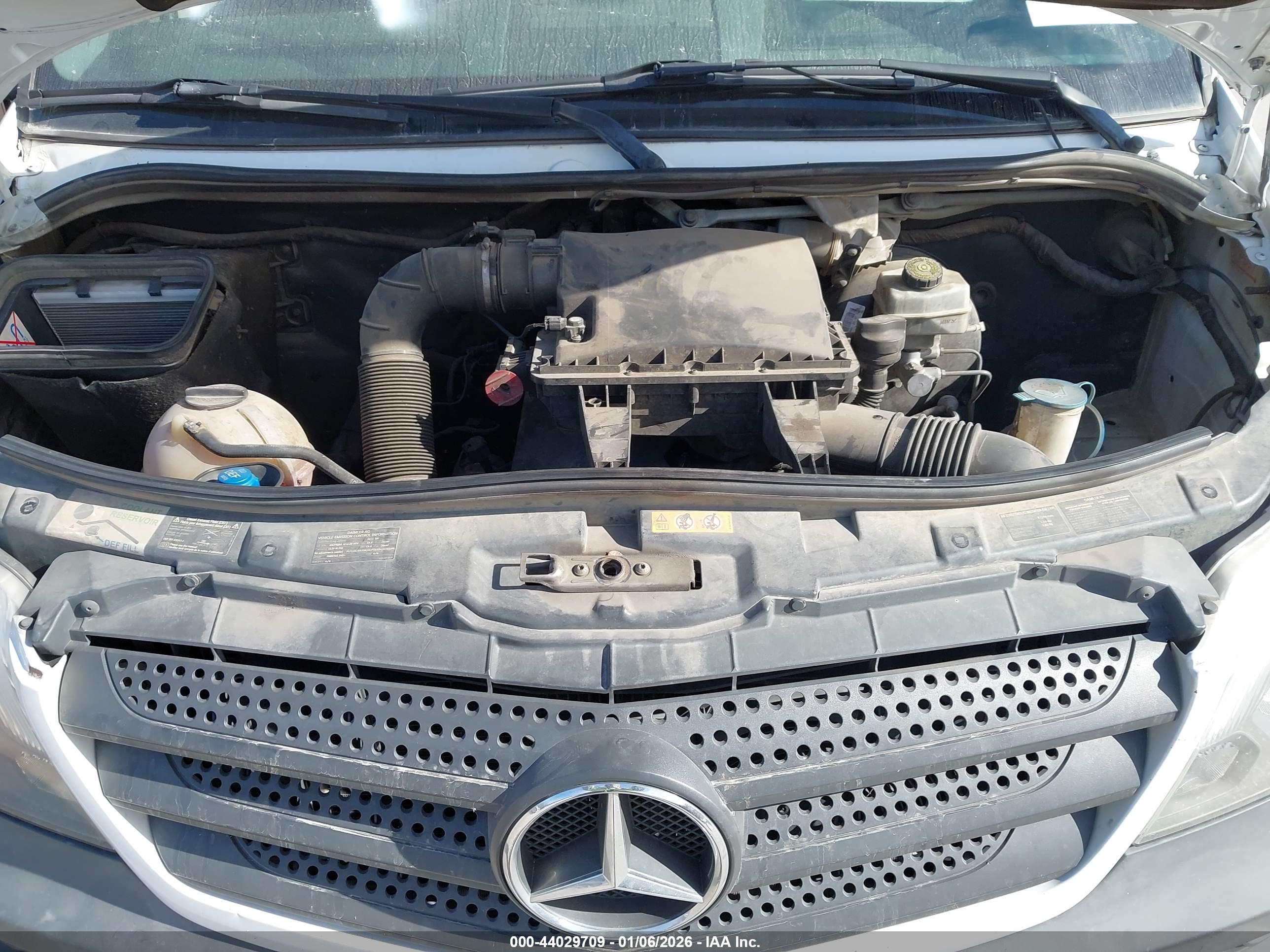 MERCEDES-BENZ SPRINTER image 10