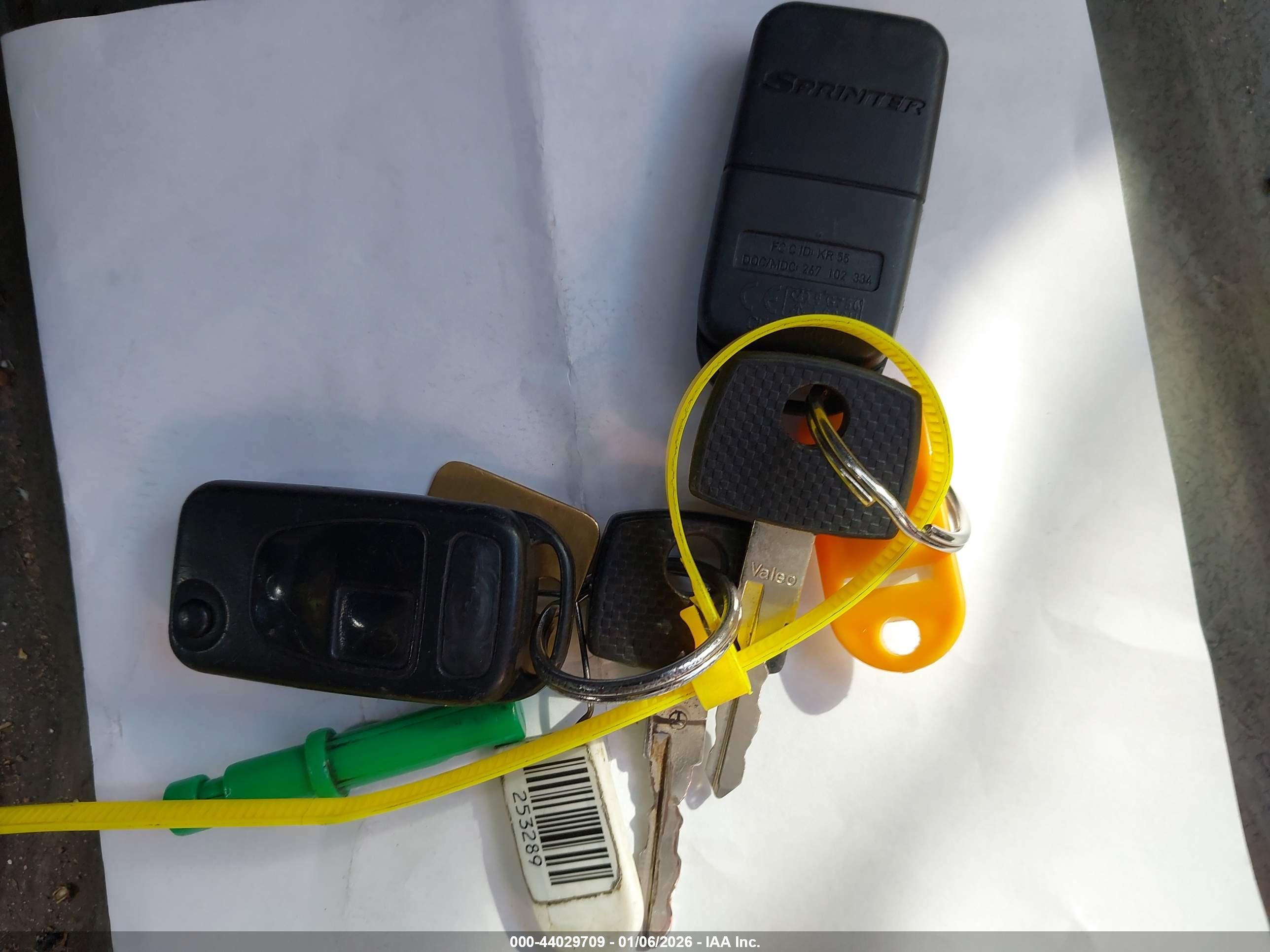 MERCEDES-BENZ SPRINTER image 11