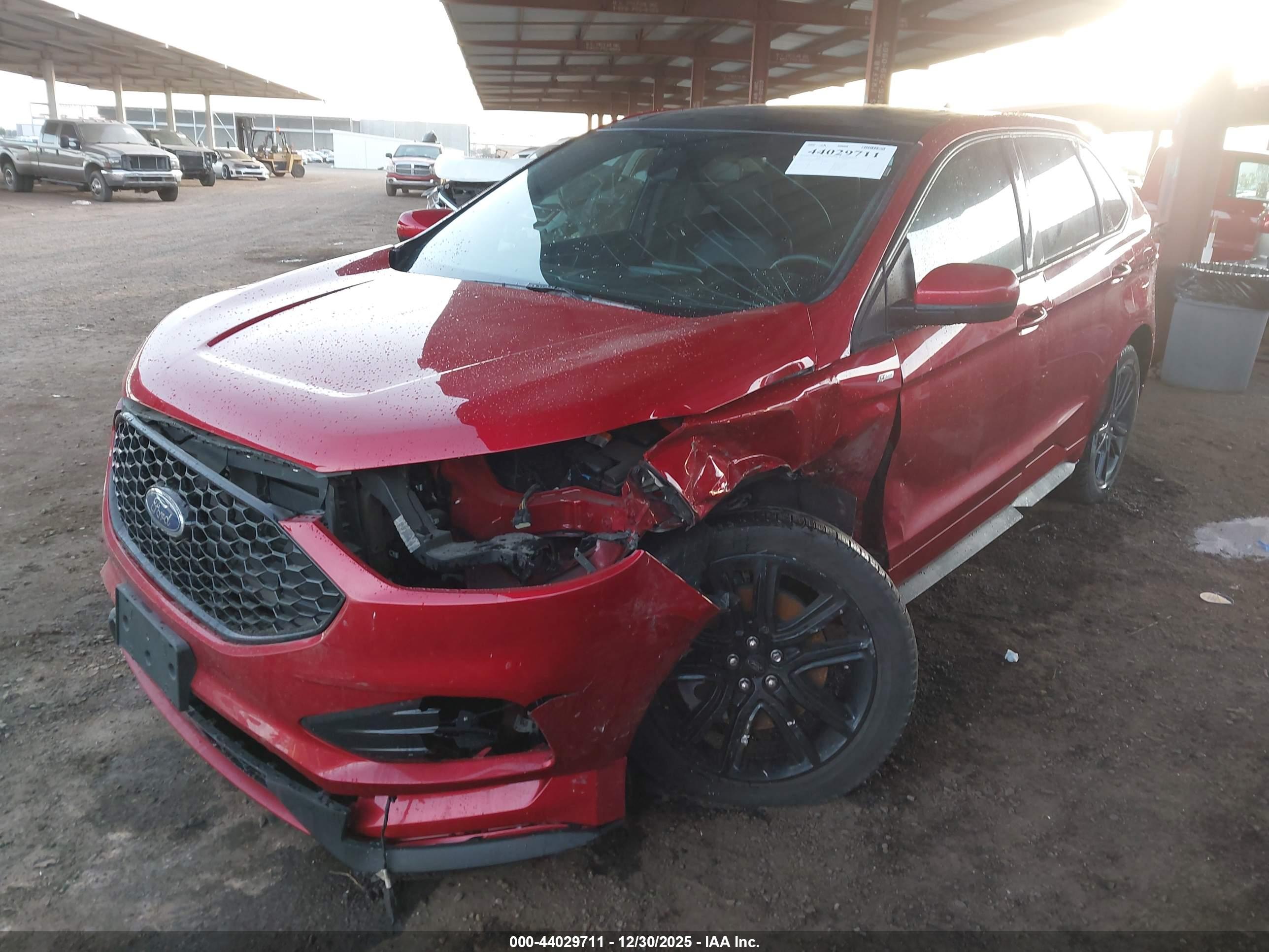 FORD EDGE image 2