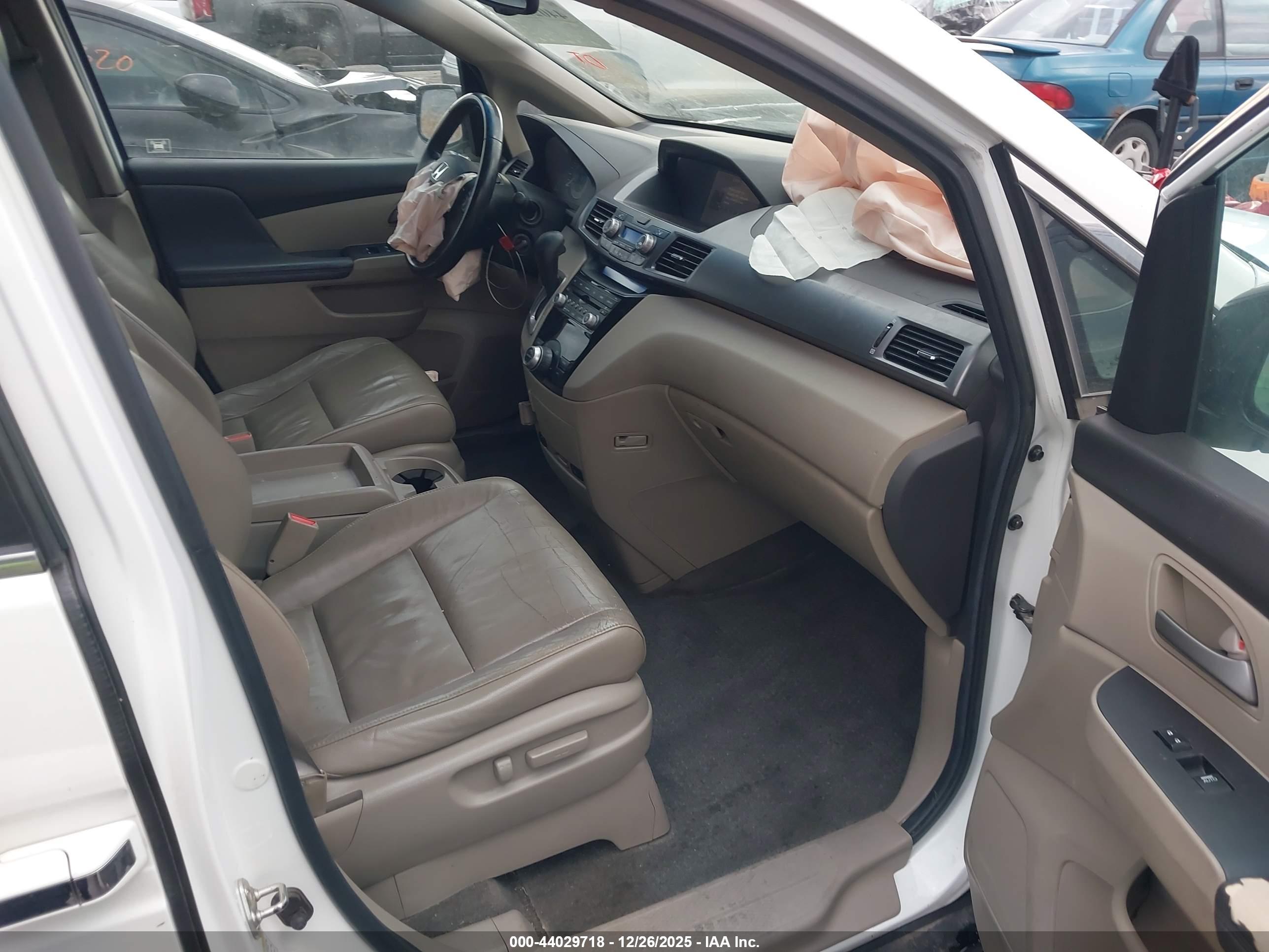 HONDA ODYSSEY image 5