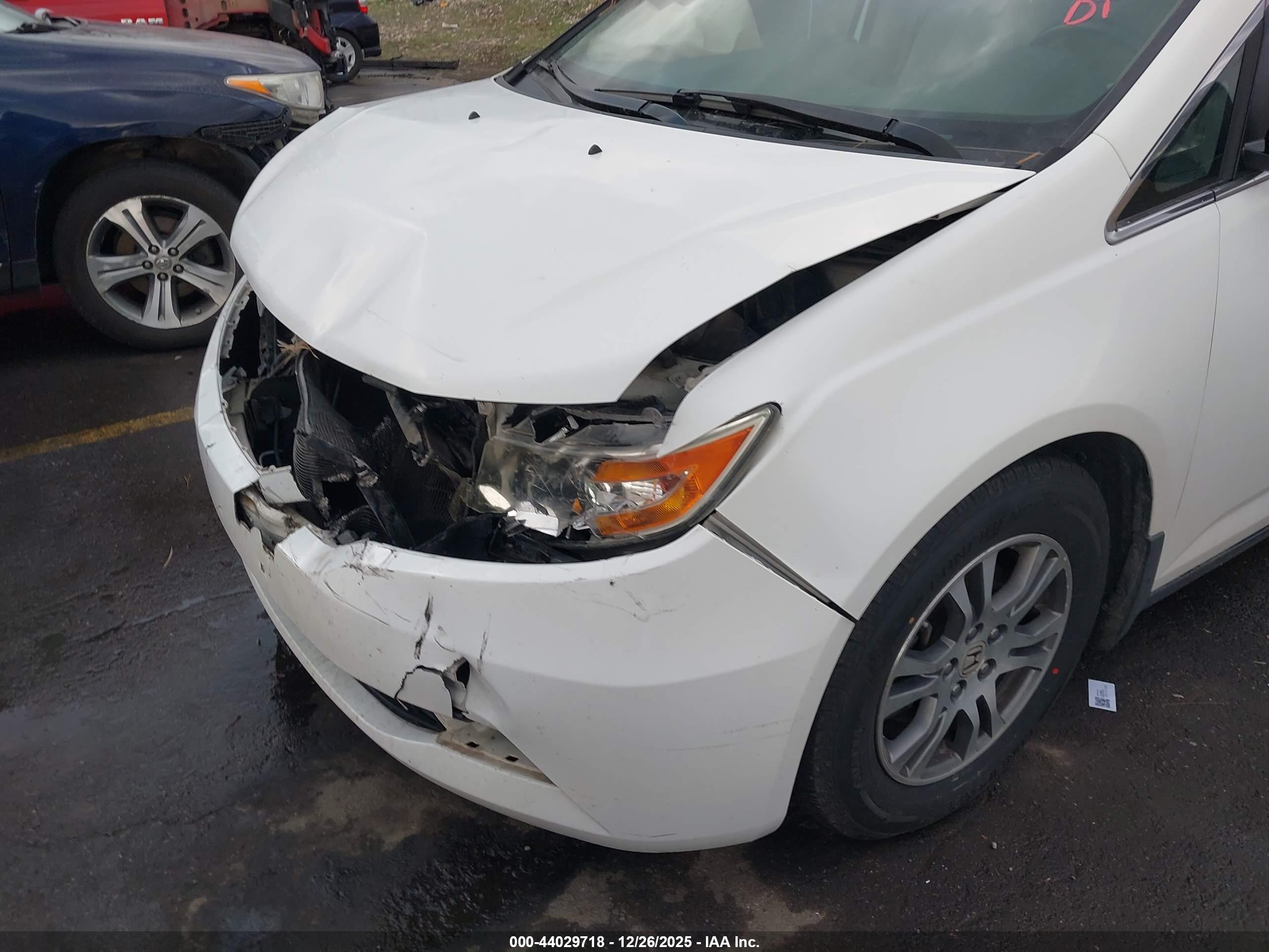 HONDA ODYSSEY image 6