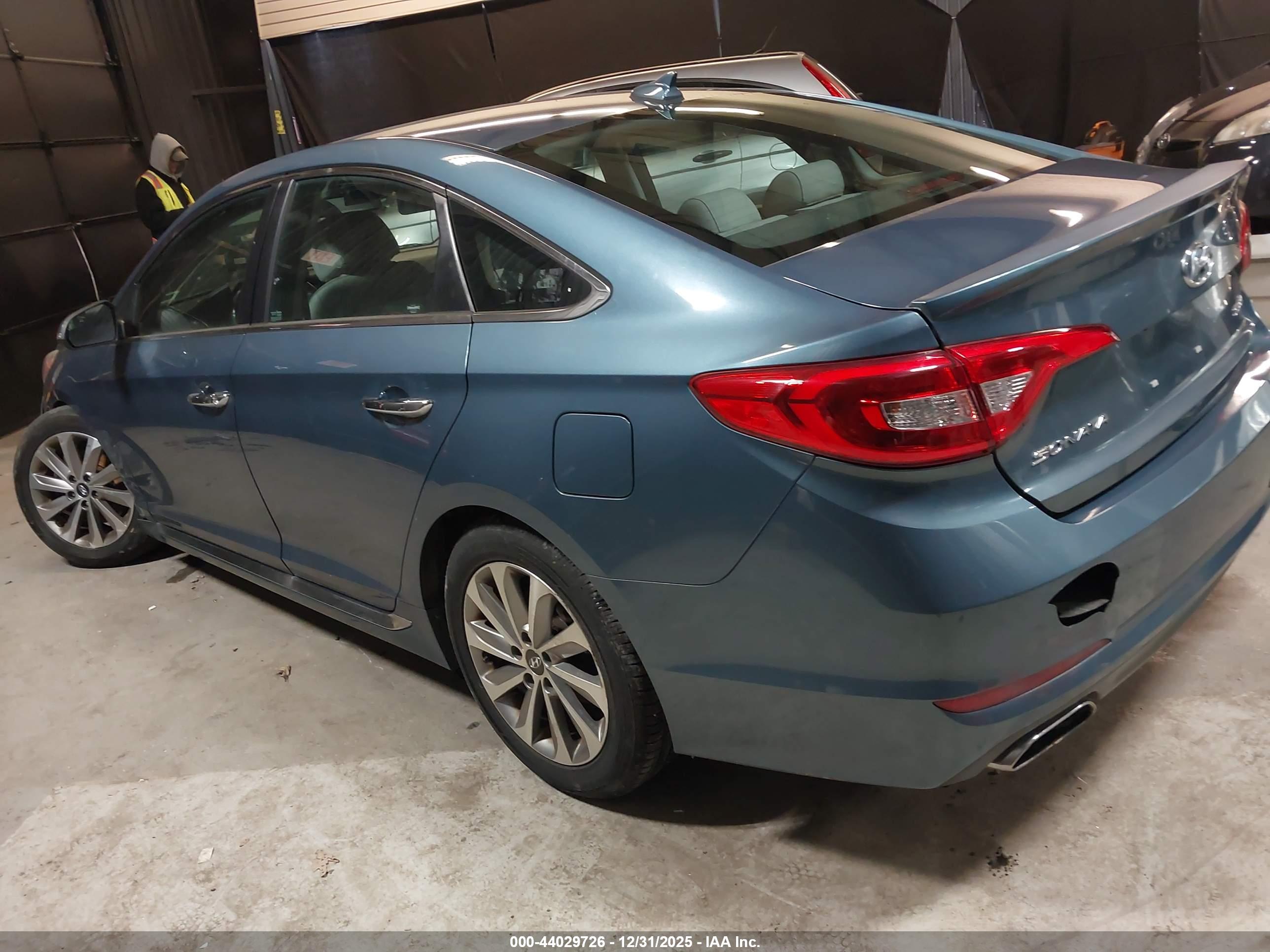 HYUNDAI SONATA image 3