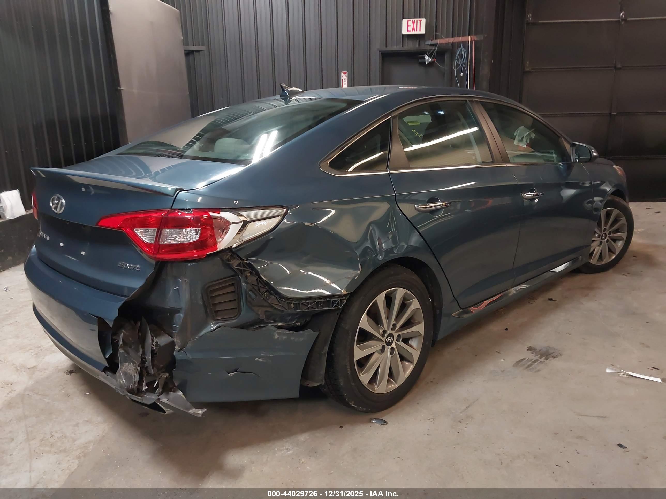 HYUNDAI SONATA image 4