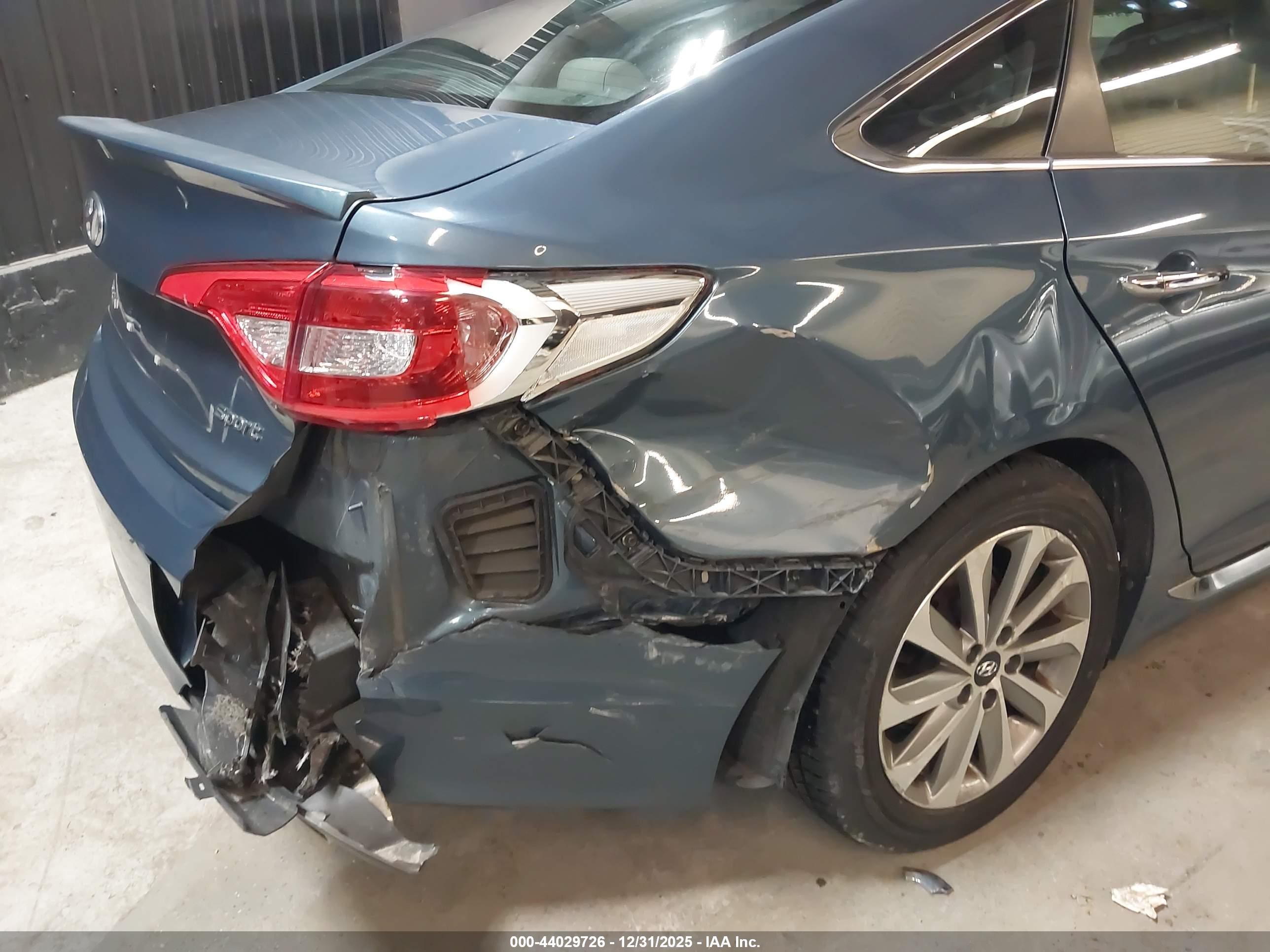 HYUNDAI SONATA image 6