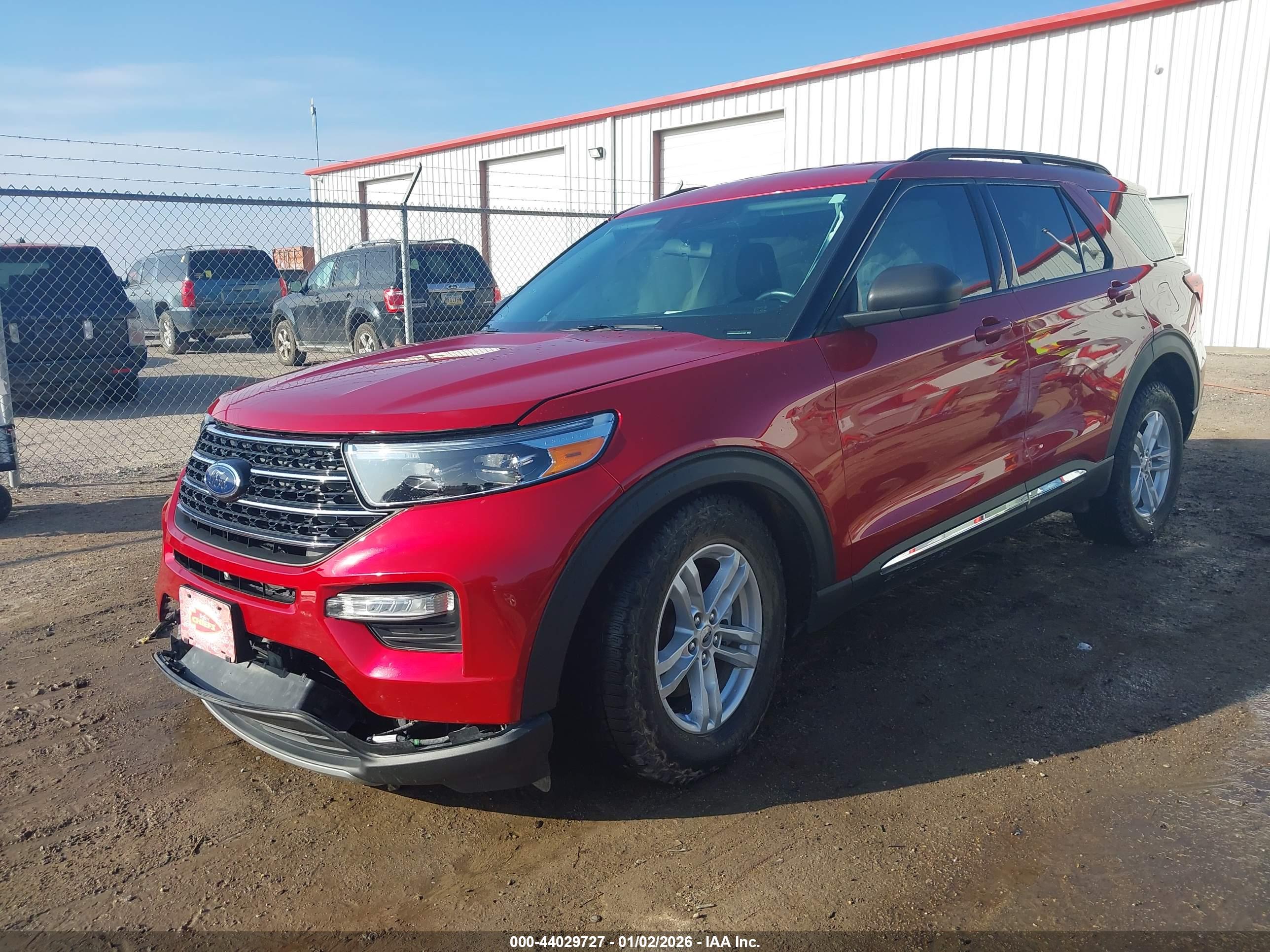 FORD EXPLORER image 2