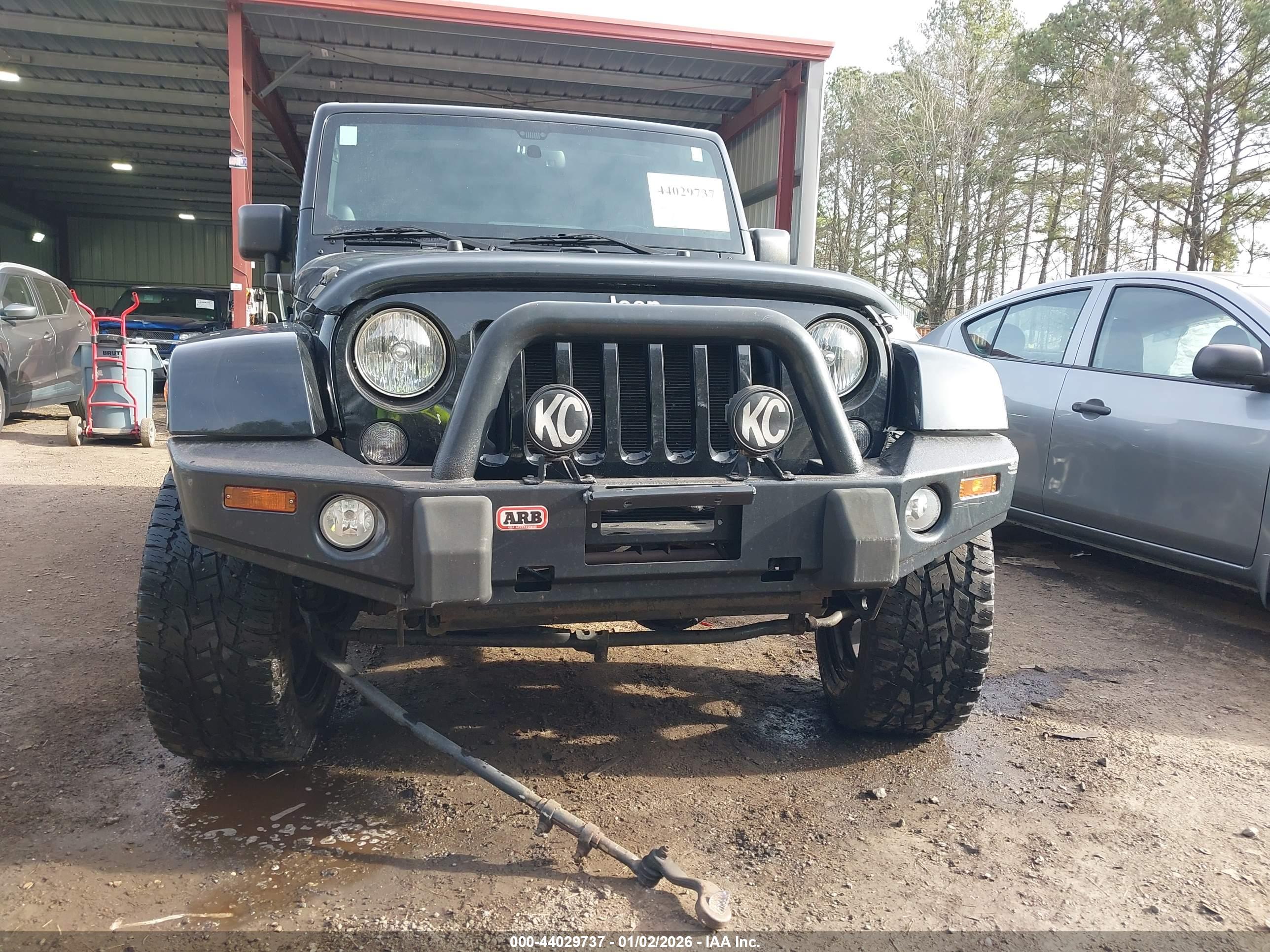 JEEP WRANGLER image 6