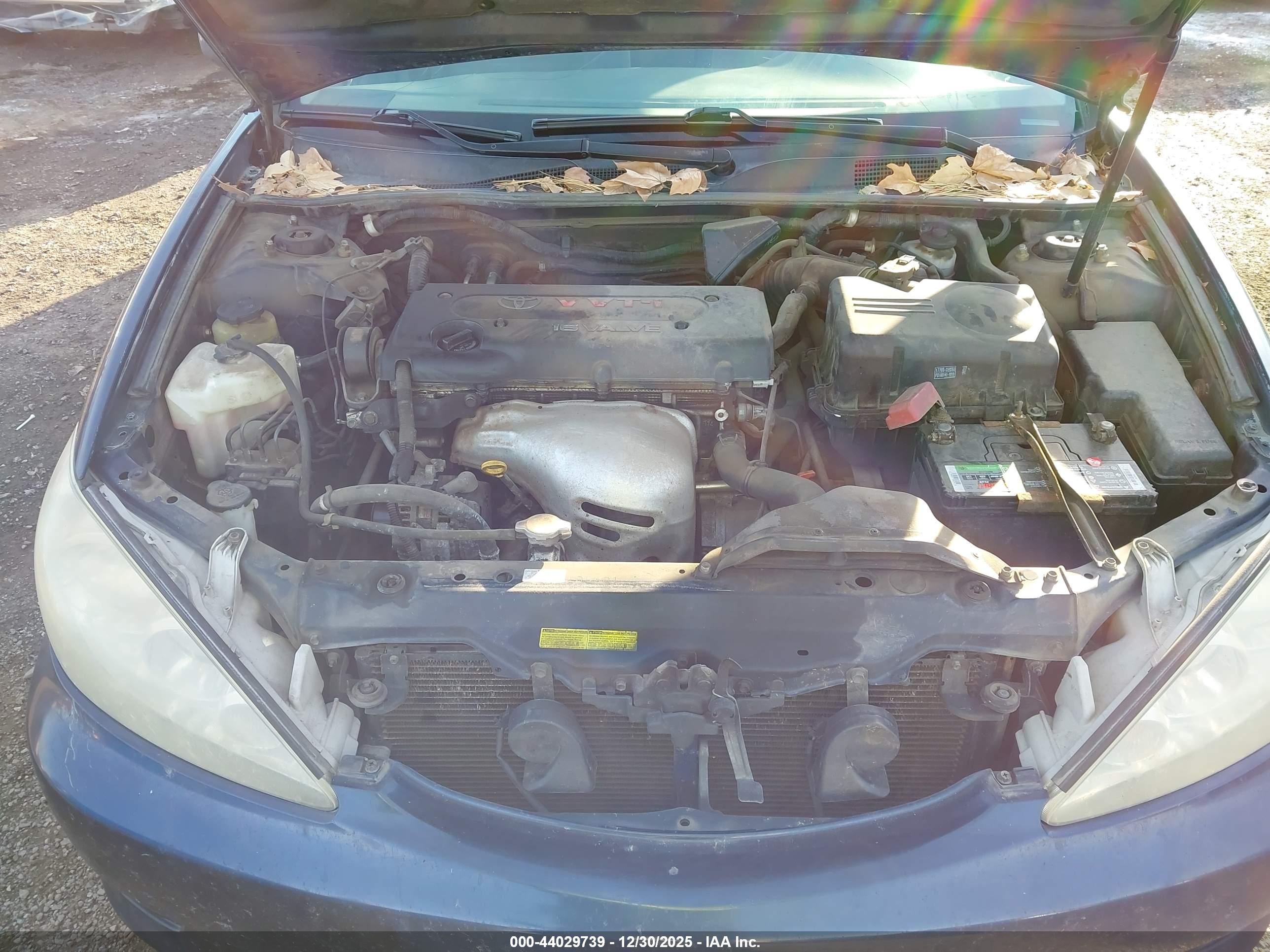 TOYOTA CAMRY image 10