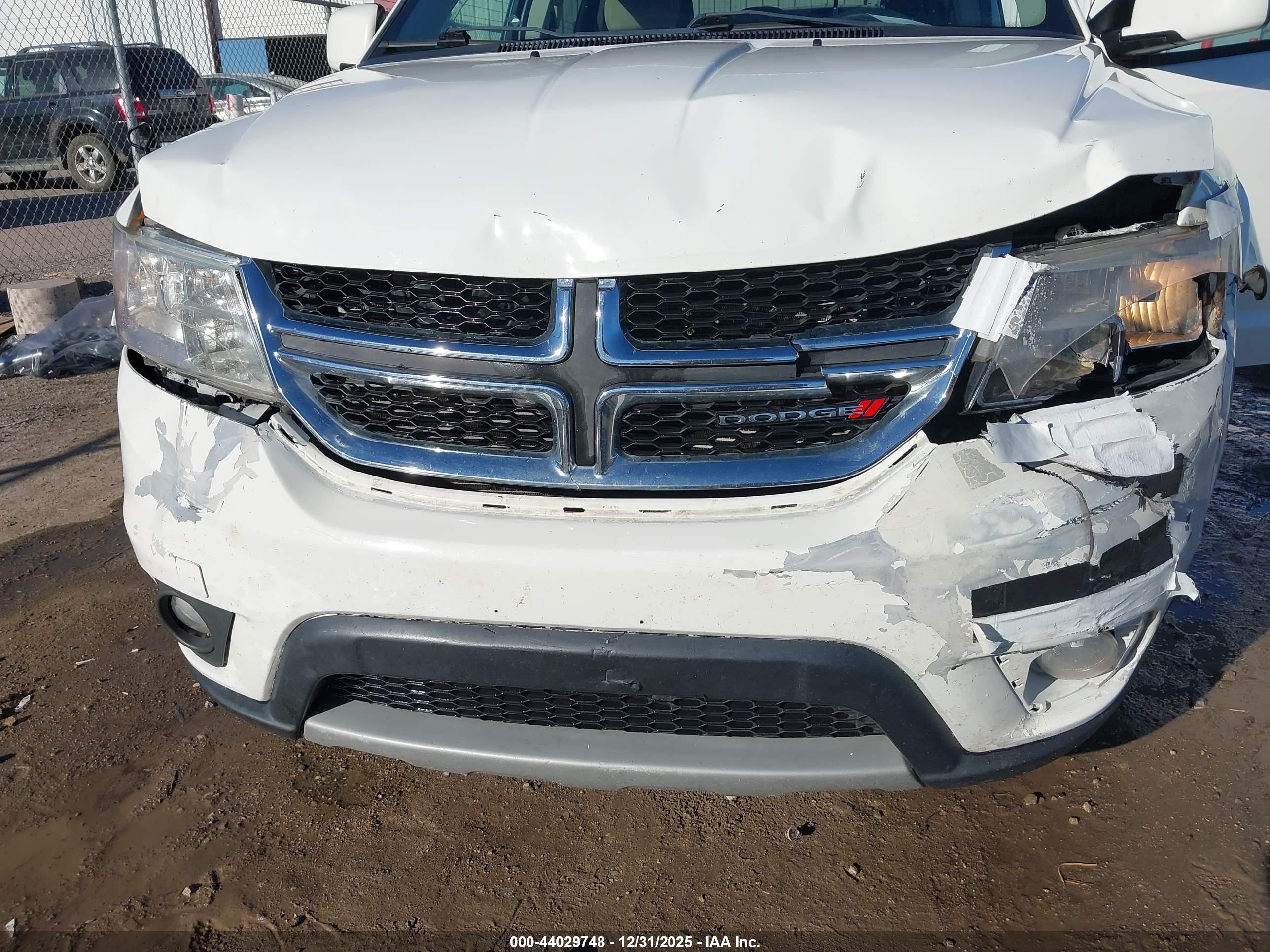 DODGE JOURNEY image 6