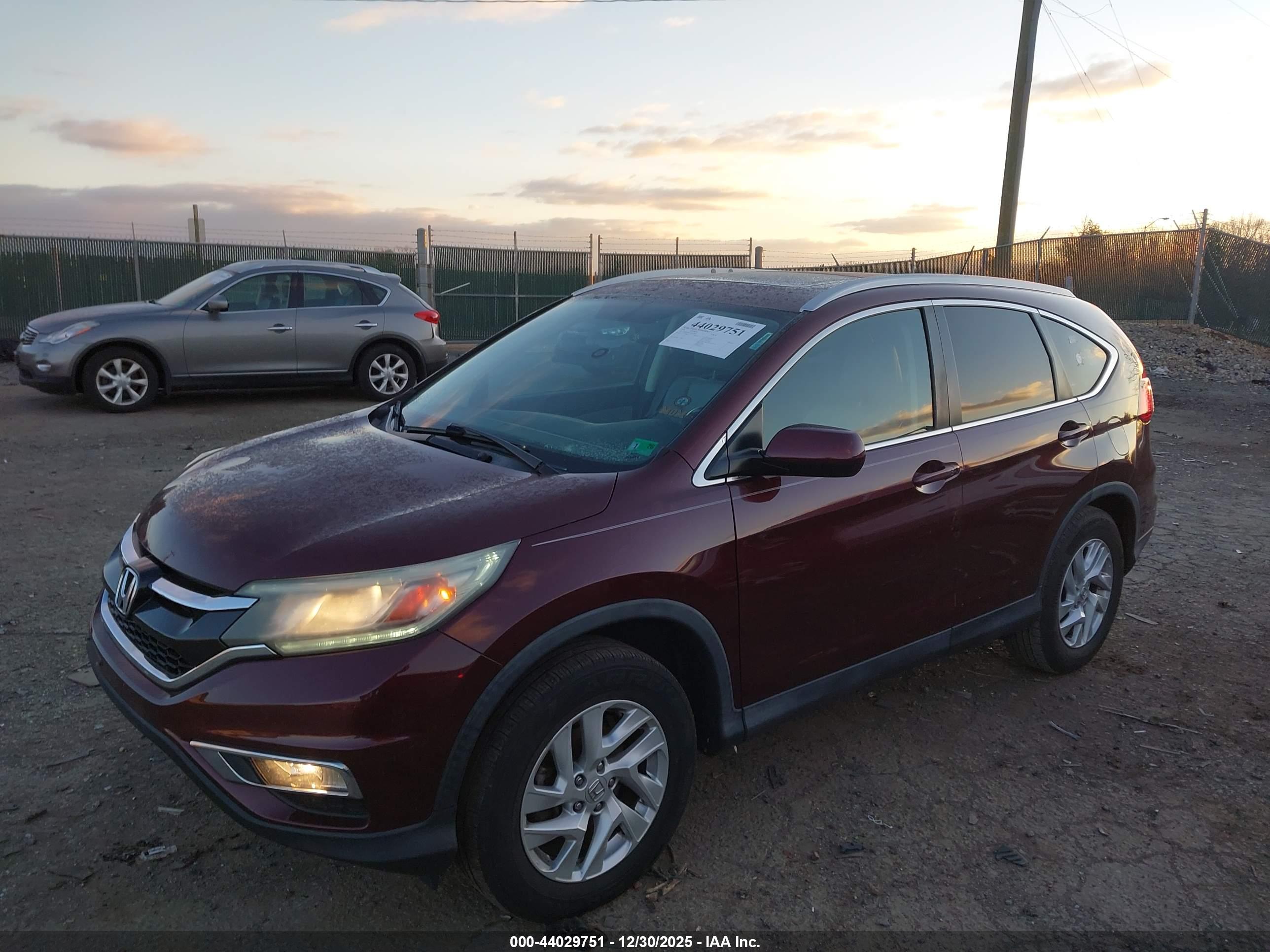 HONDA CR-V image 2