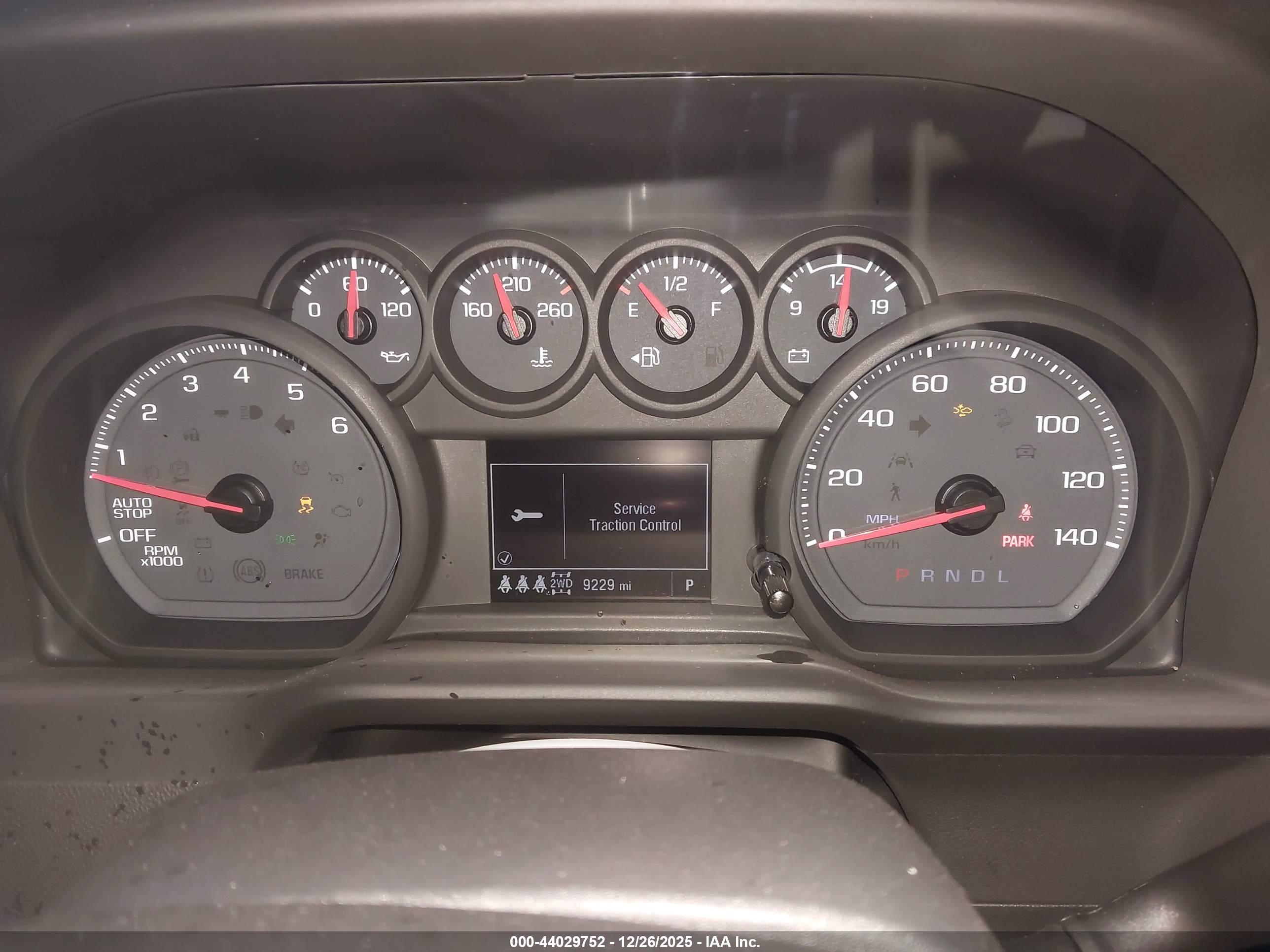 CHEVROLET SILVERADO image 7