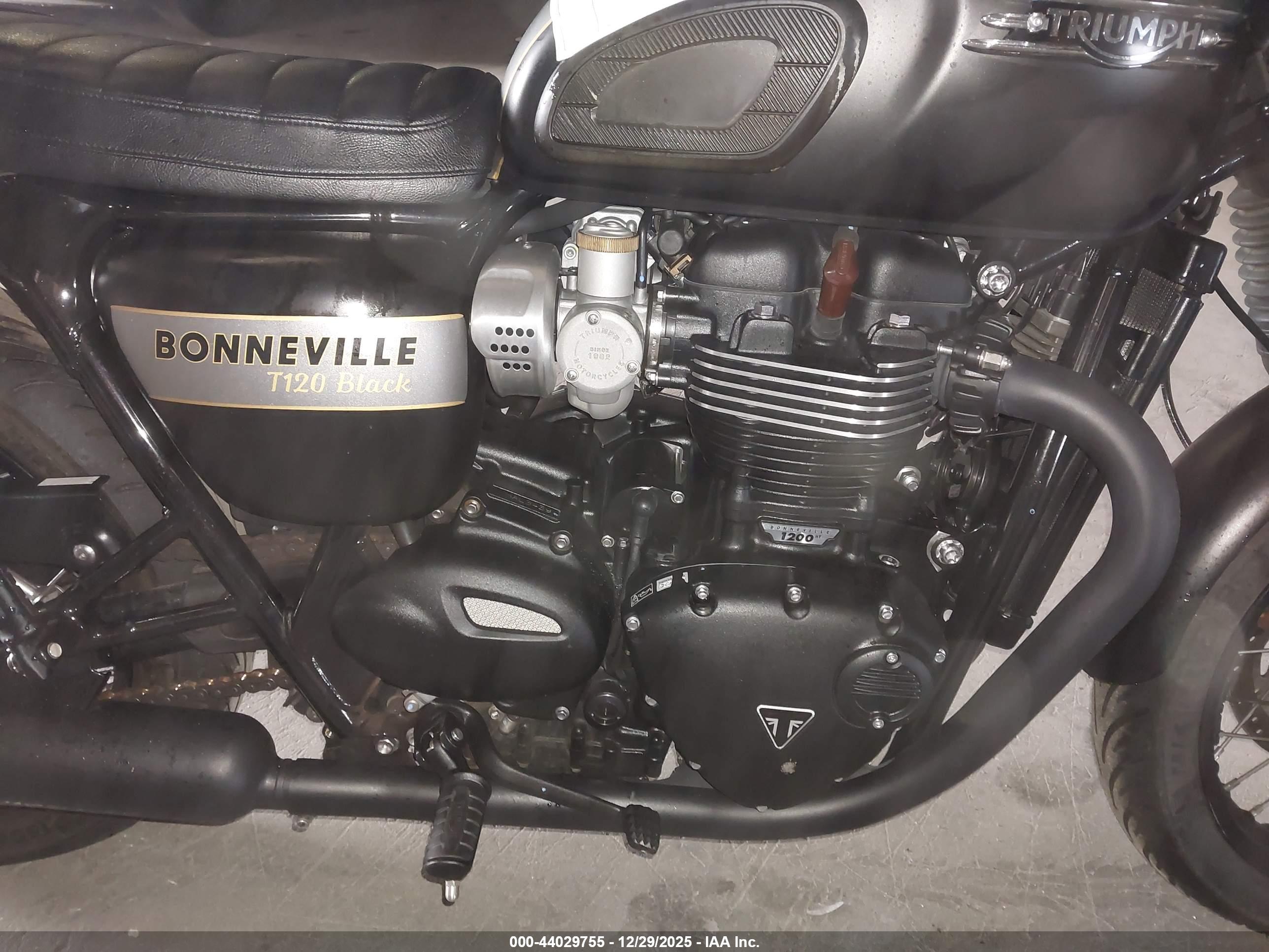 TRIUMPH MOTORCYCLE image 8