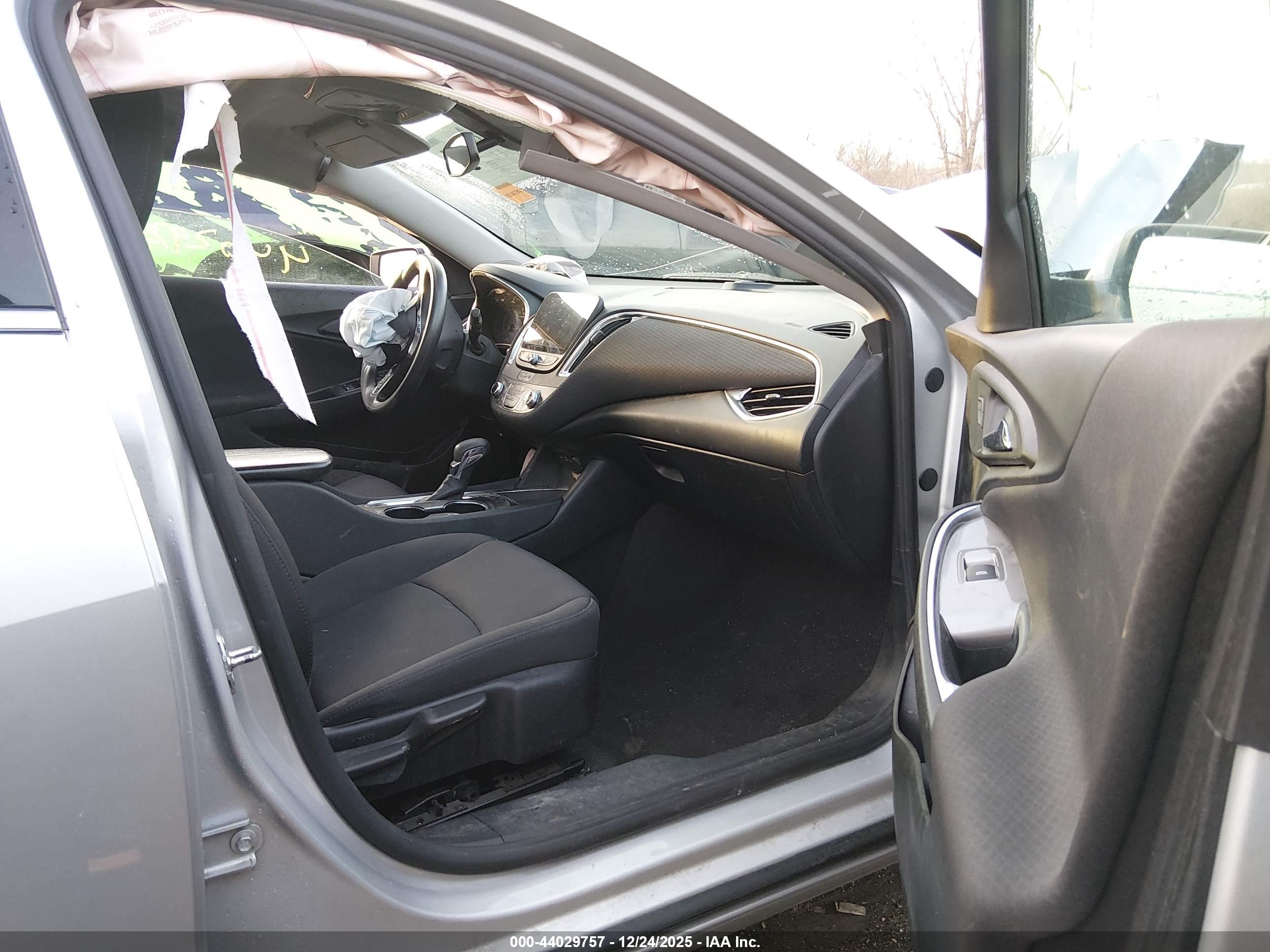 CHEVROLET MALIBU image 5