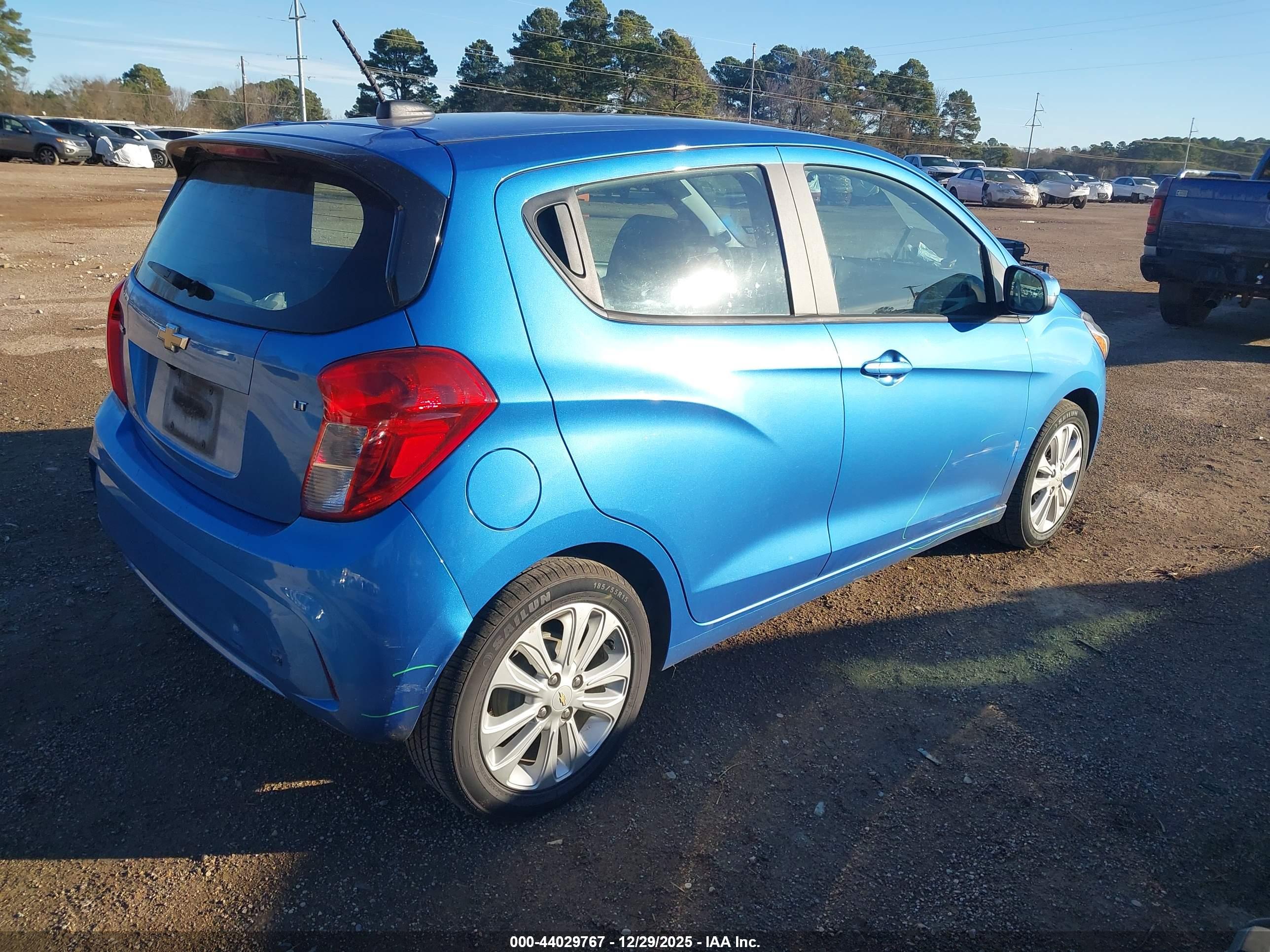 CHEVROLET SPARK image 4