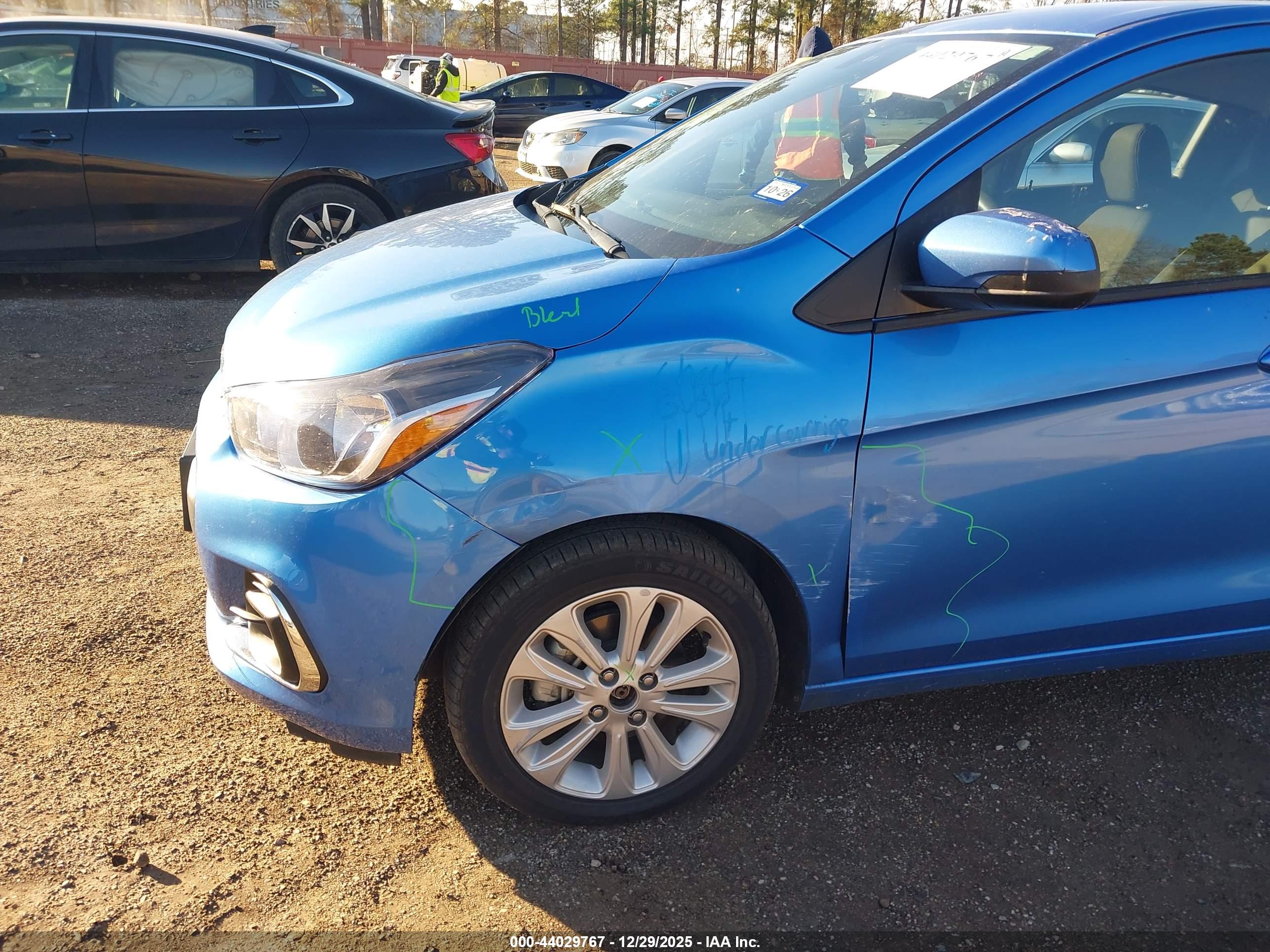 CHEVROLET SPARK image 6