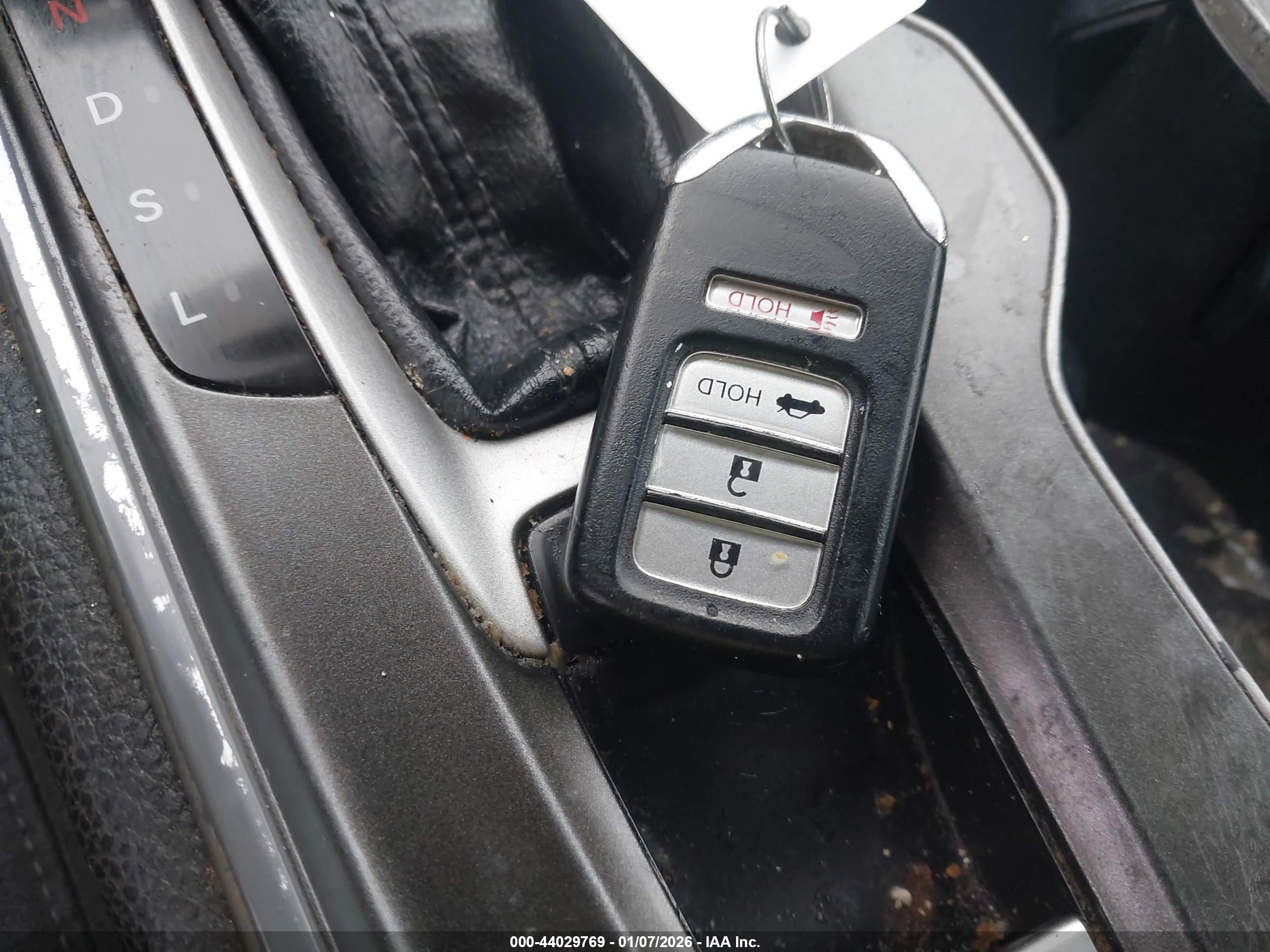 HONDA ACCORD image 11