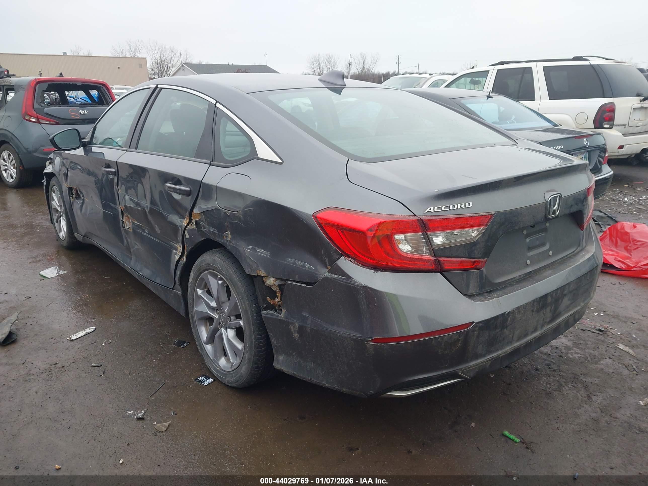HONDA ACCORD image 3