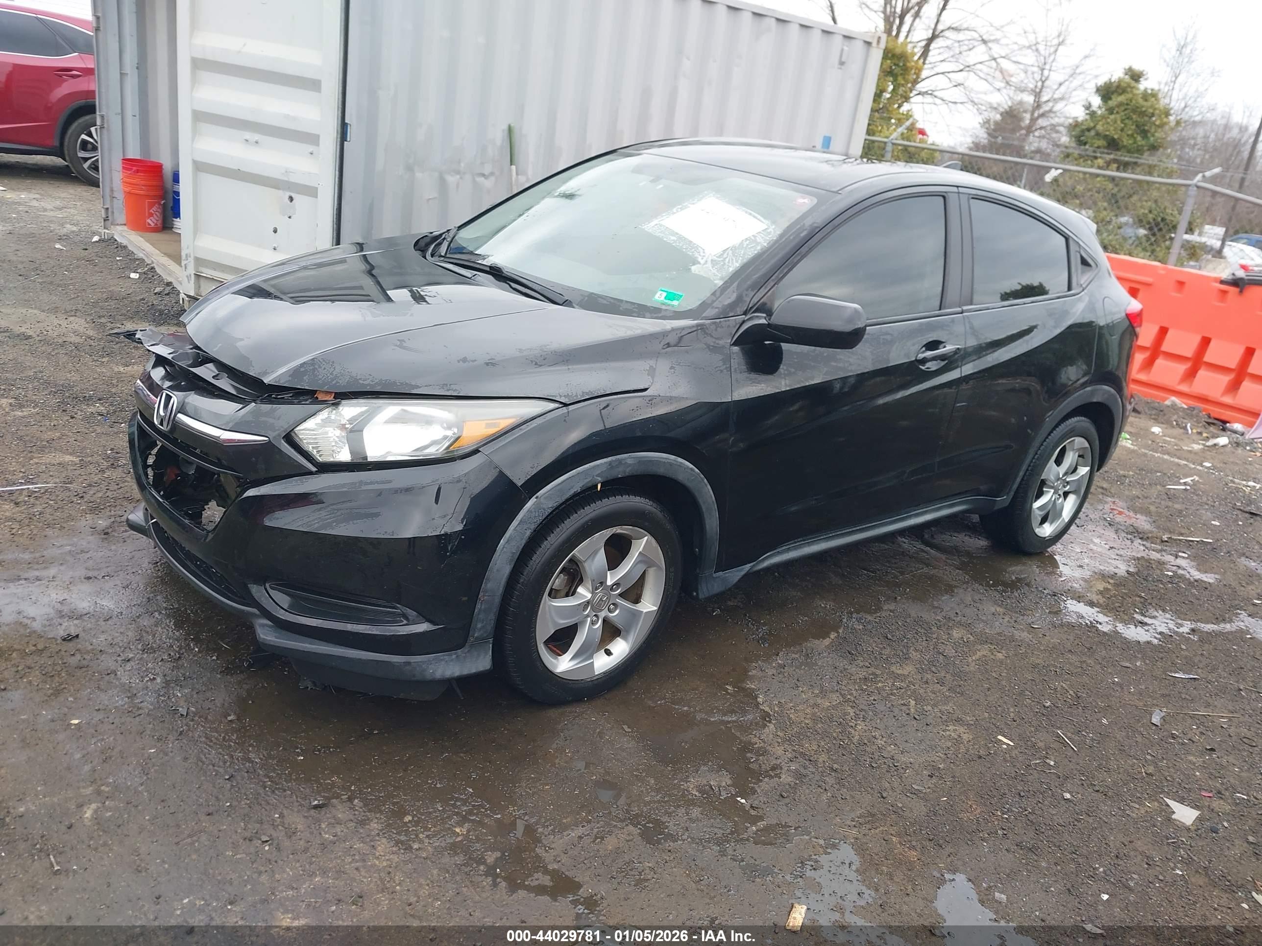 HONDA HR-V image 2