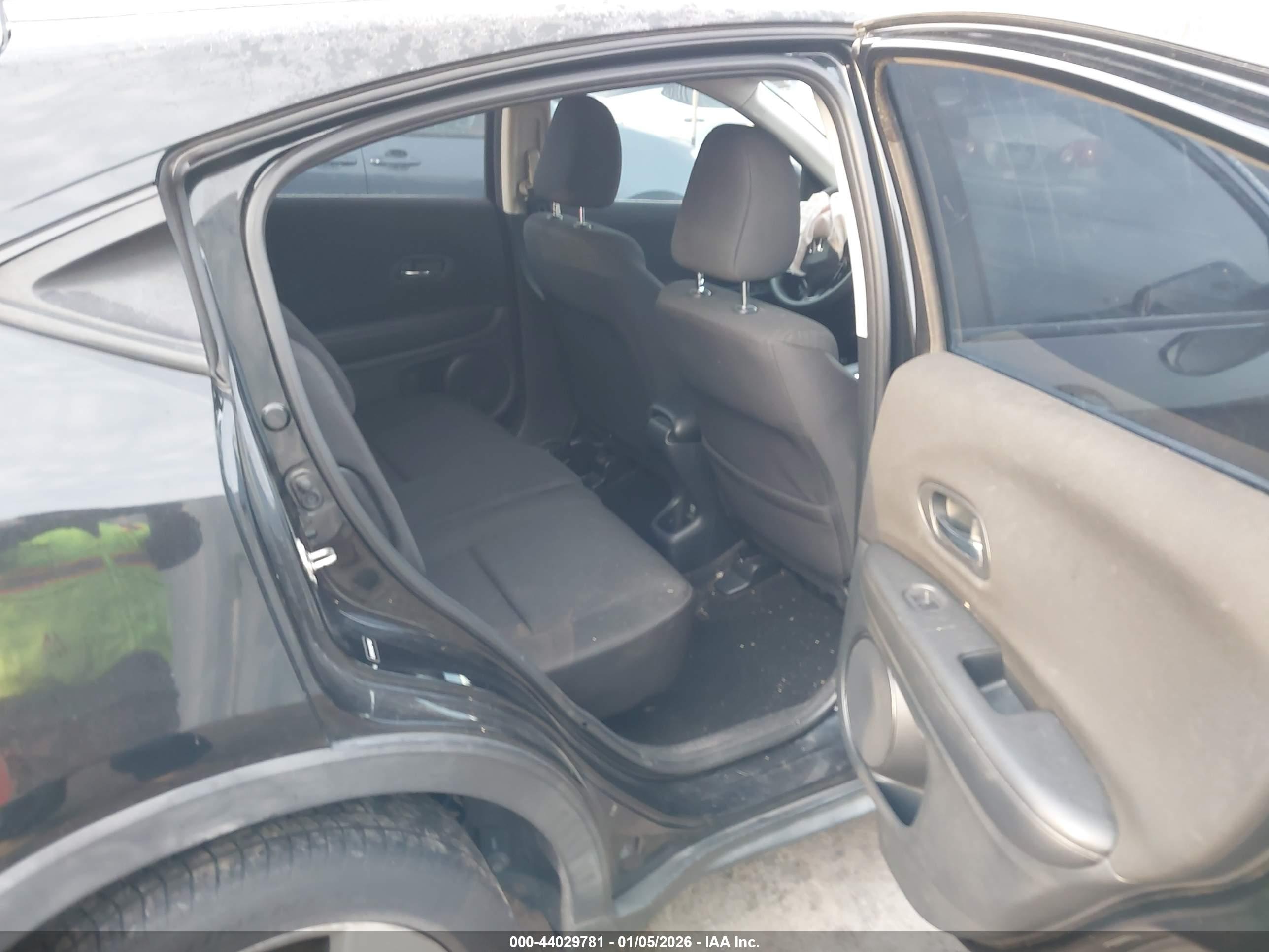HONDA HR-V image 8