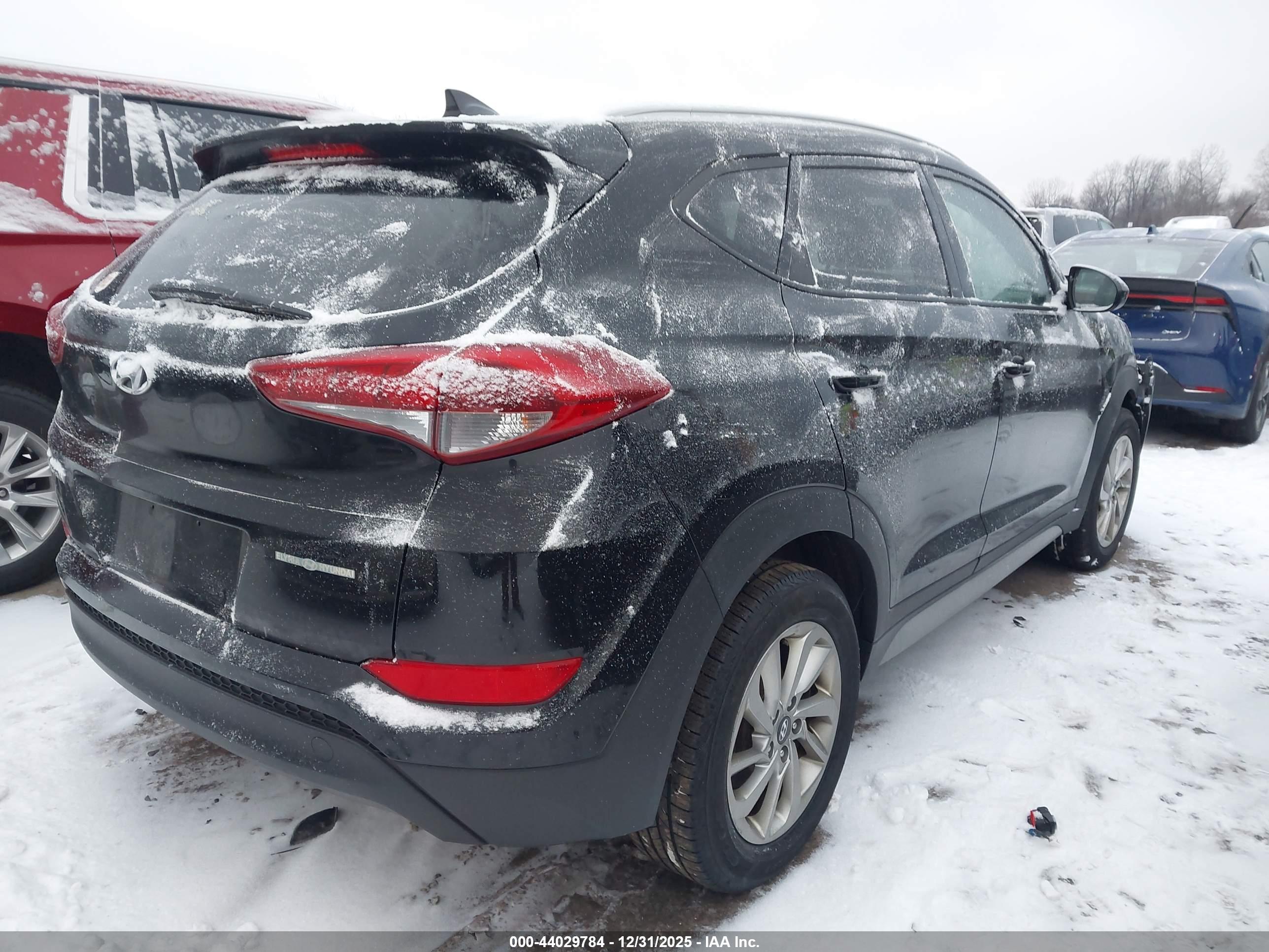 HYUNDAI TUCSON image 4