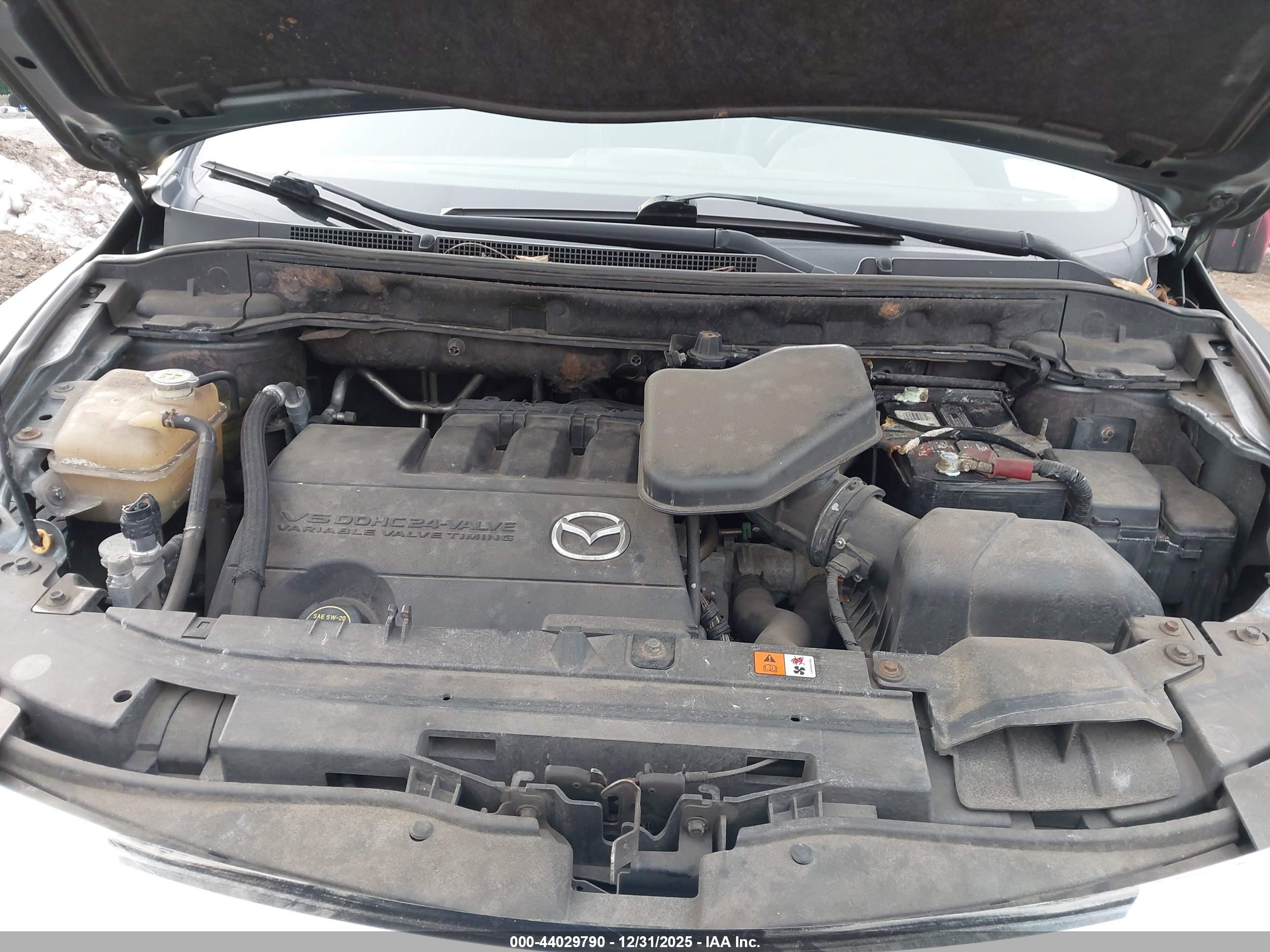 MAZDA CX-9 image 10