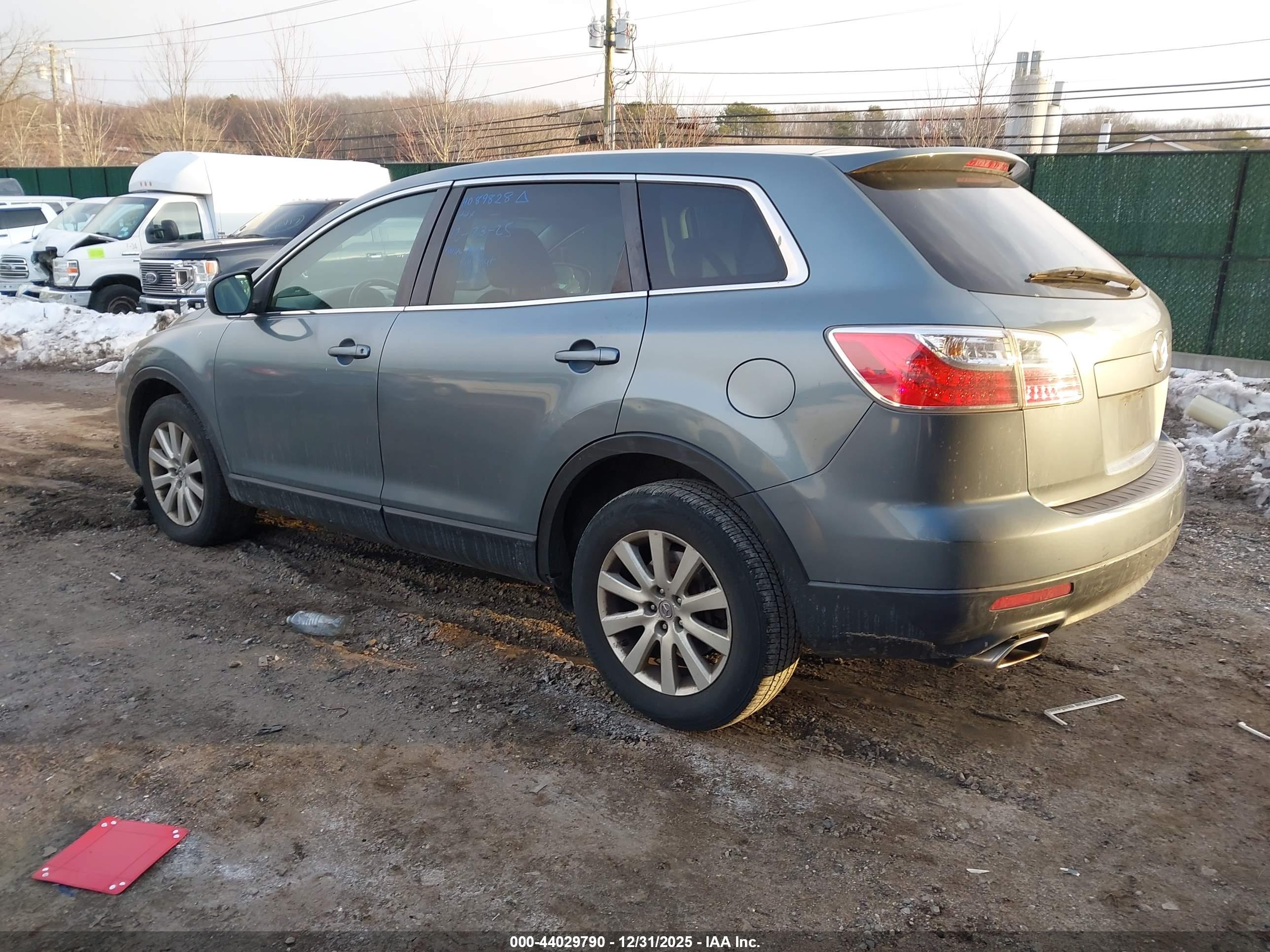 MAZDA CX-9 image 3