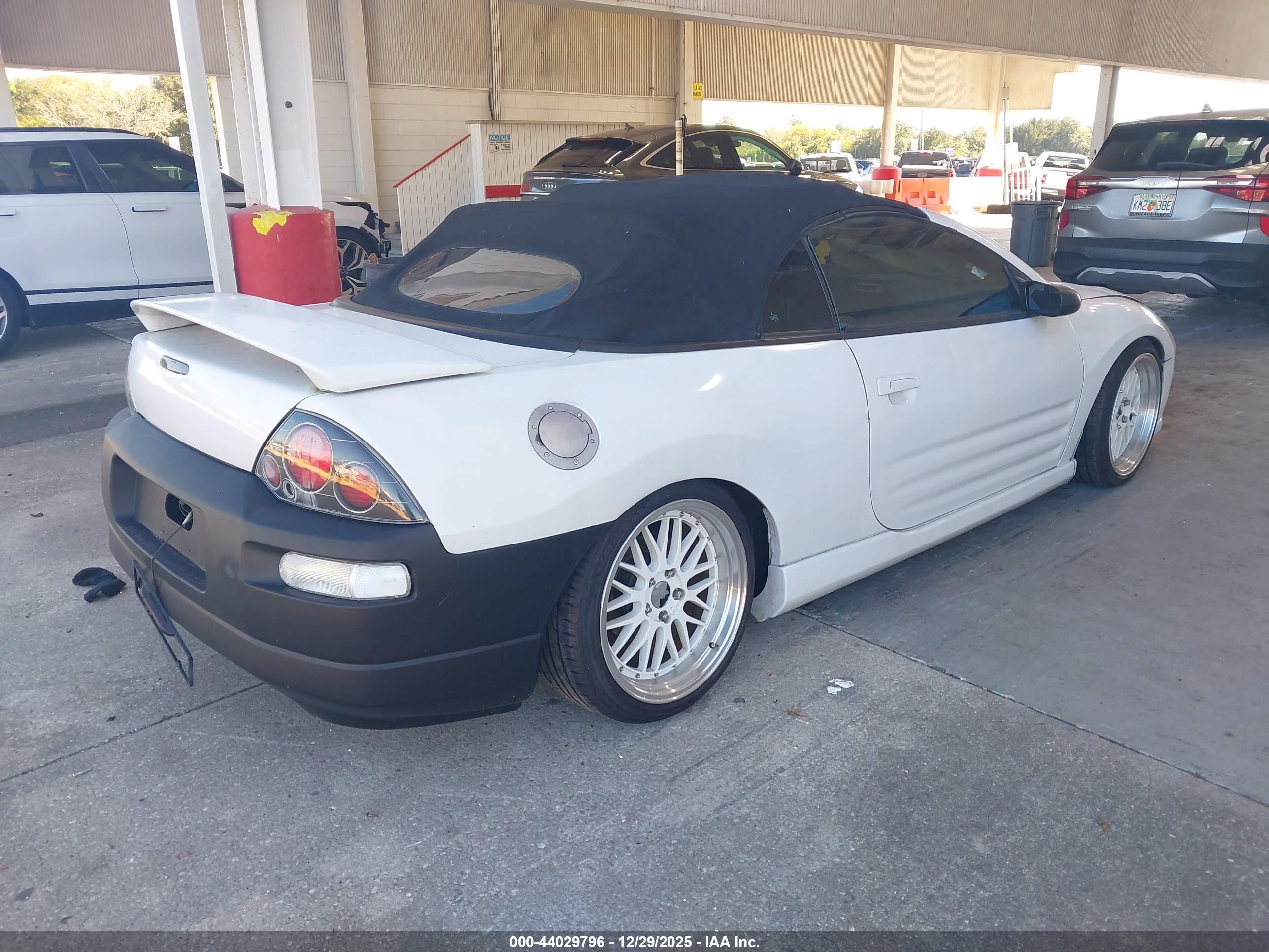 MITSUBISHI ECLIPSE image 4
