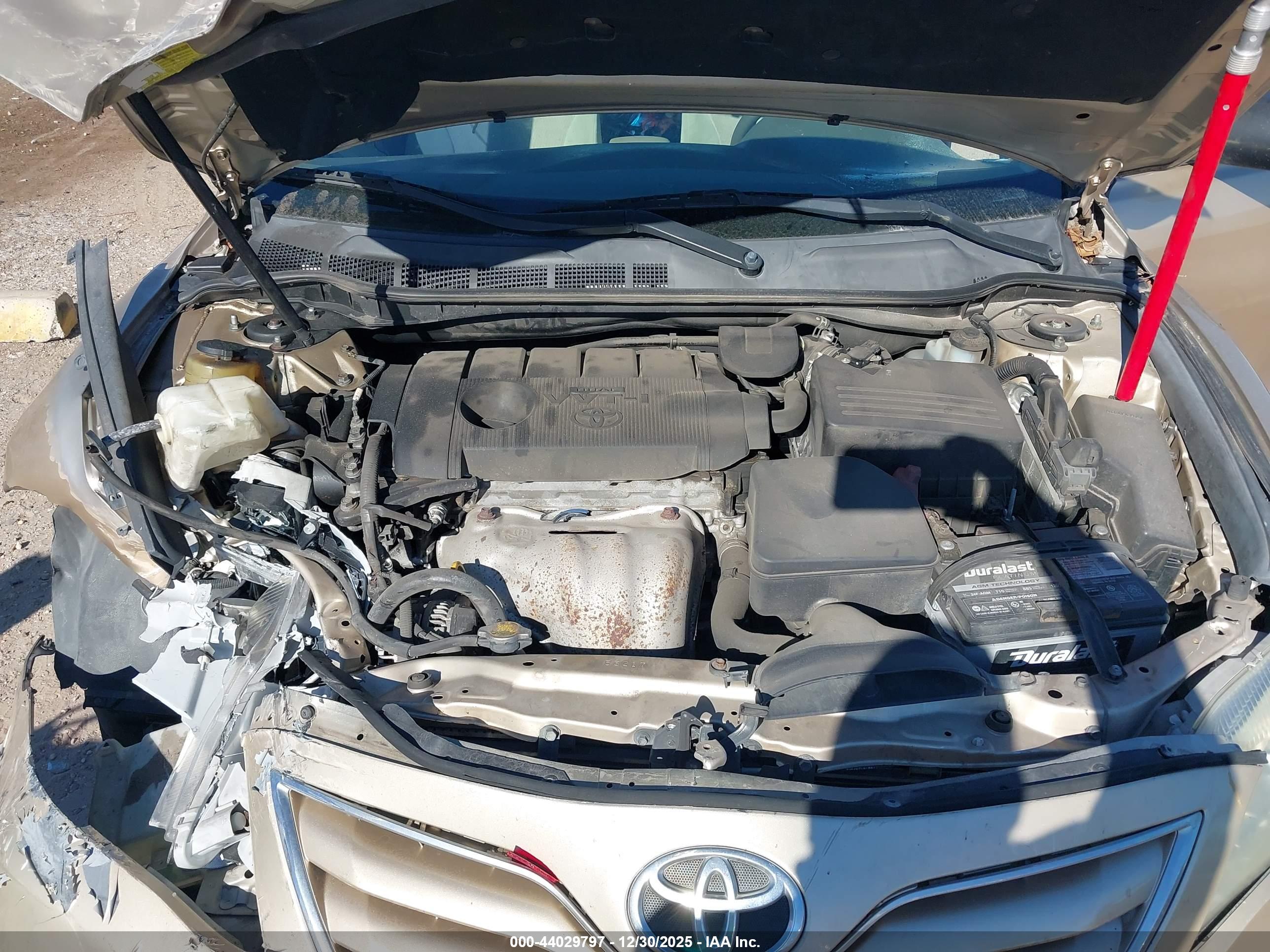TOYOTA CAMRY image 10