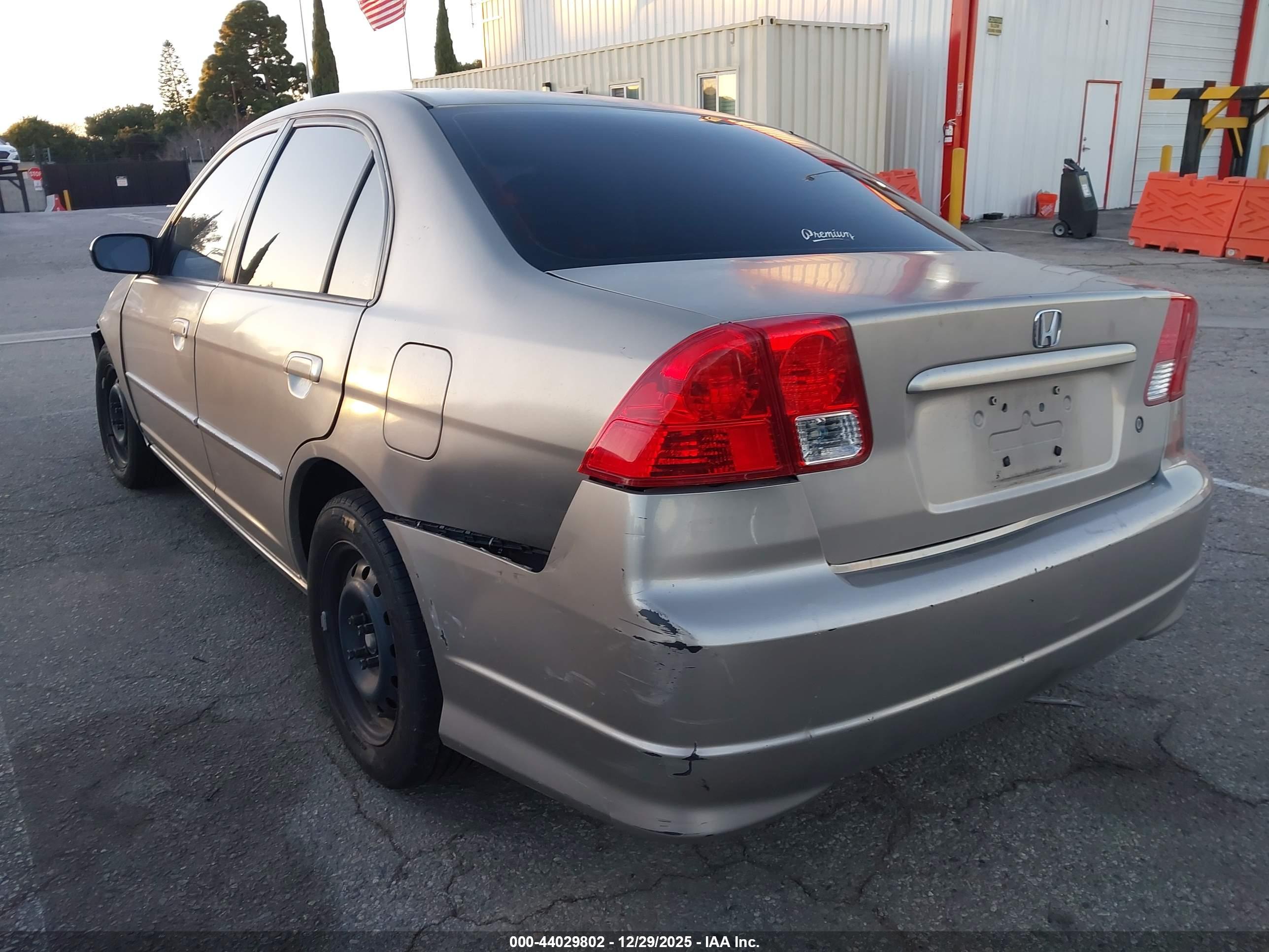 HONDA CIVIC image 3